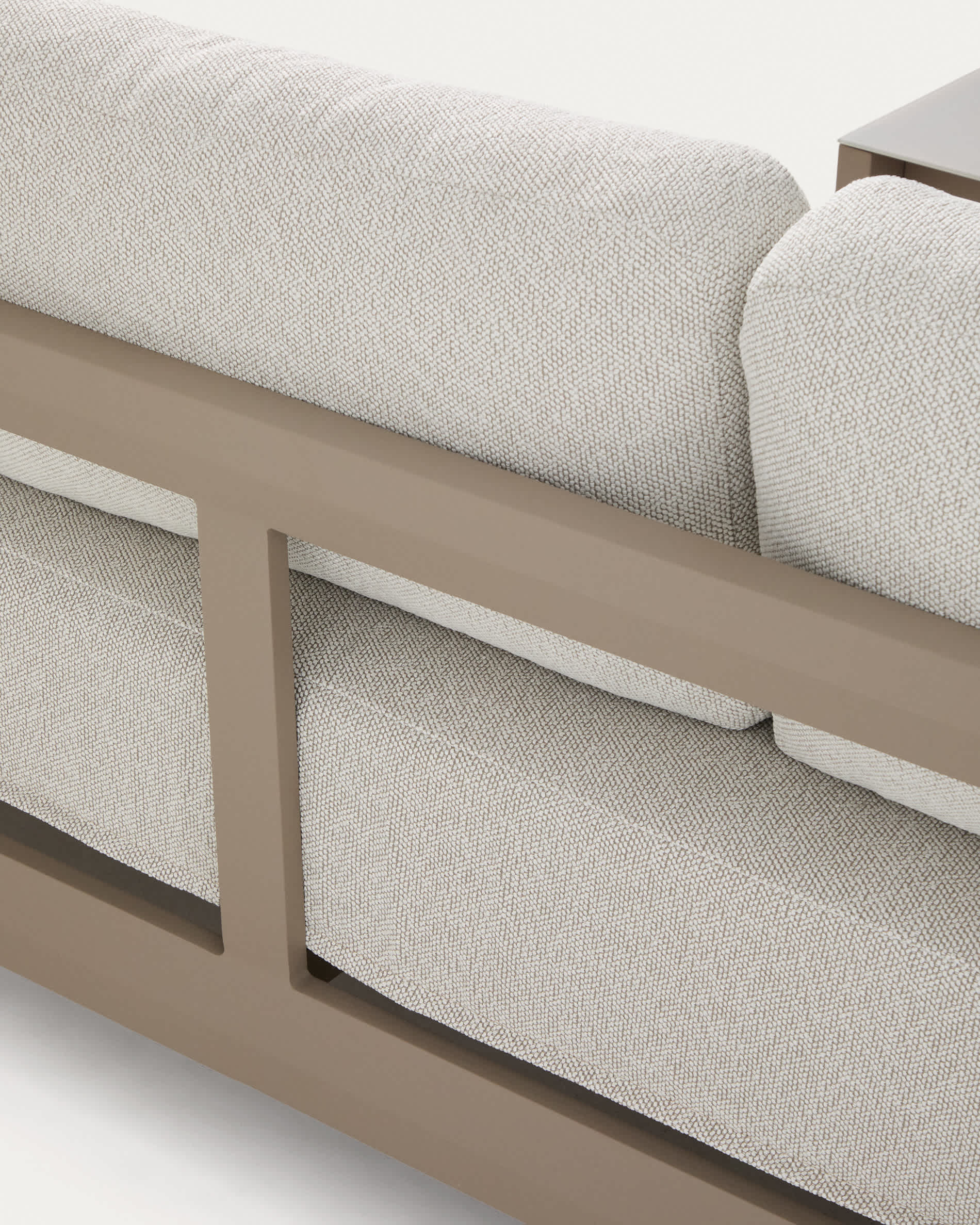 Nerano set with 3-seater sofa and coffee table in taupe aluminium