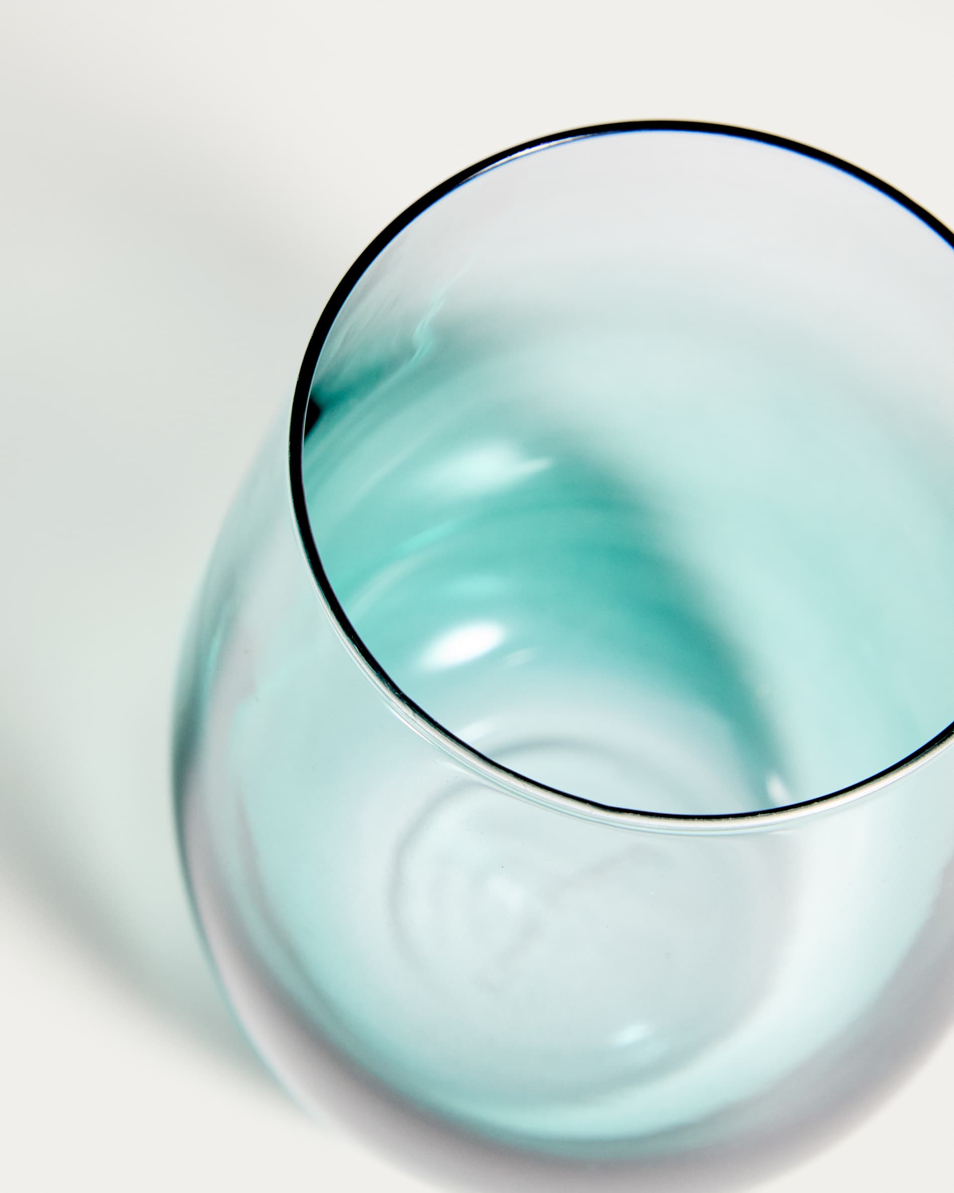 Irides blue glass cup, 42 cl