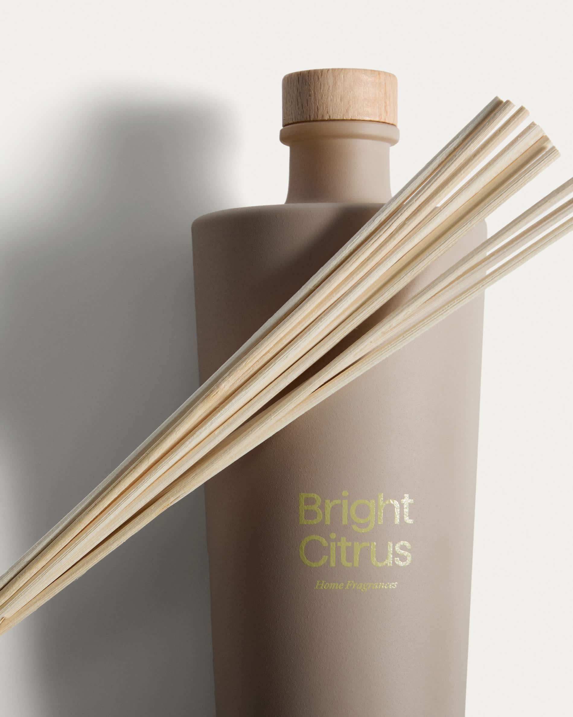 Bright Citrus citronella fragrance diffuser with sticks 500ml