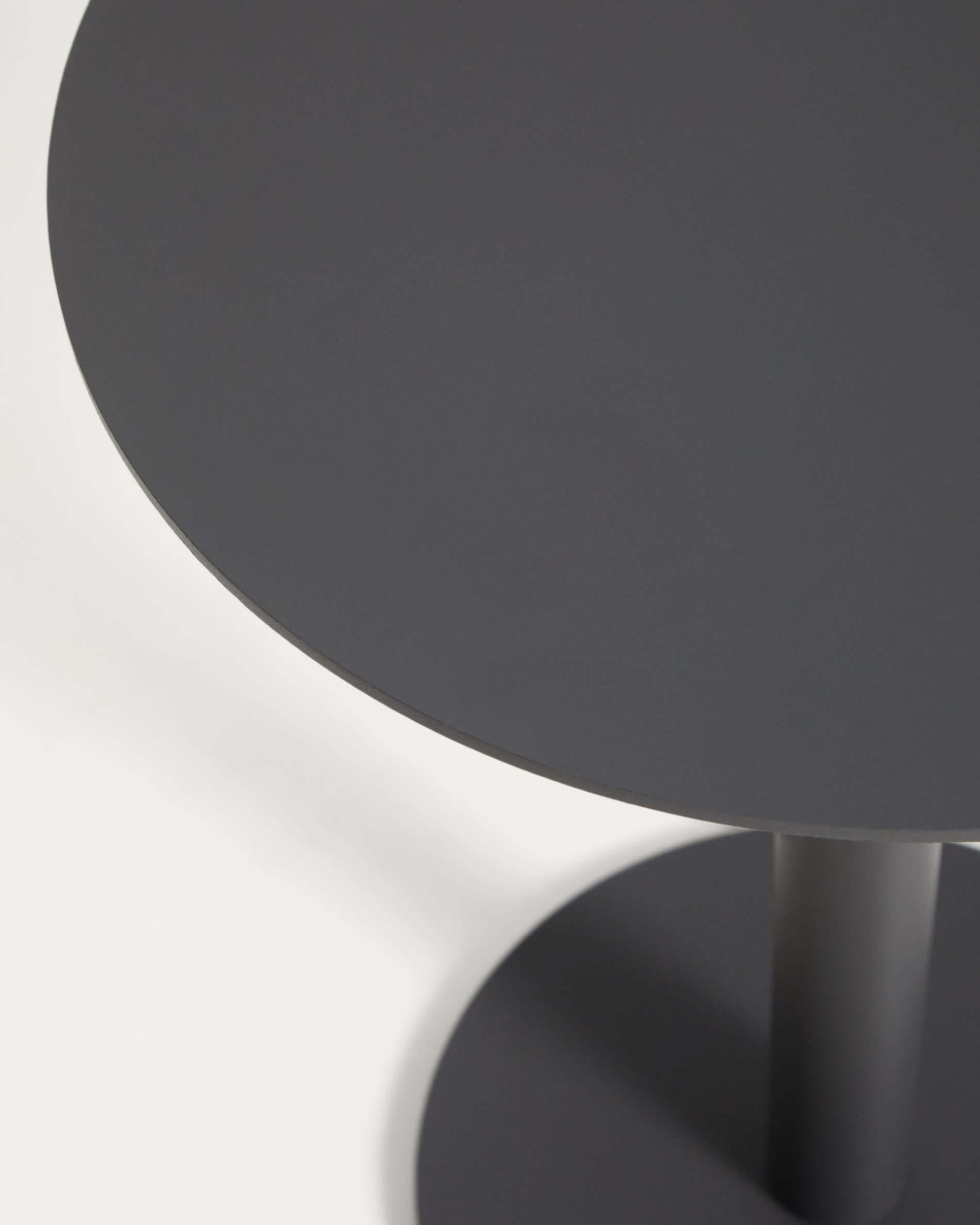 Asinara graphite aluminium side table Ø40cm