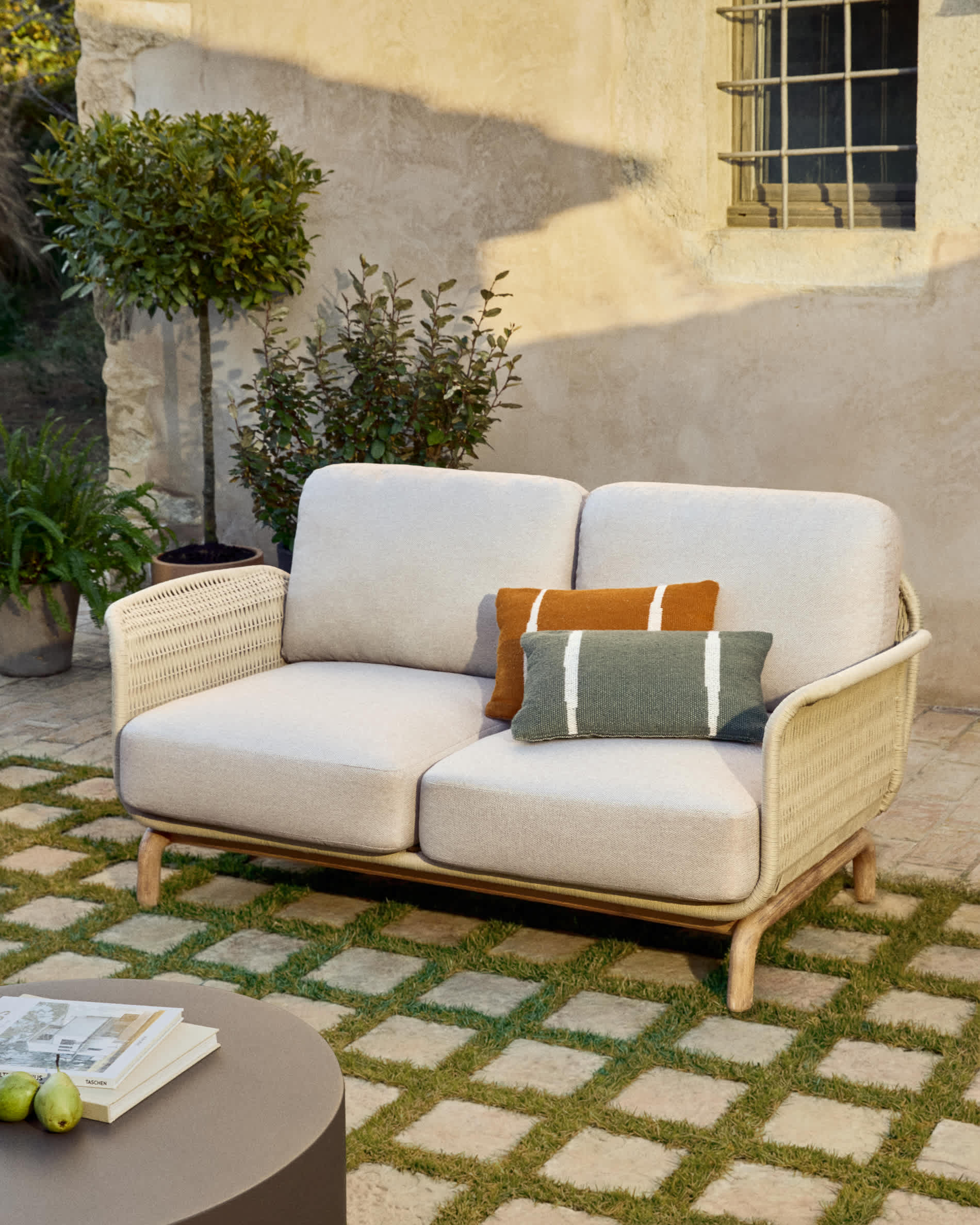 Alipa 2-seater sofa in solid acacia wood and ecru rope cord 165 cm FSC 100%