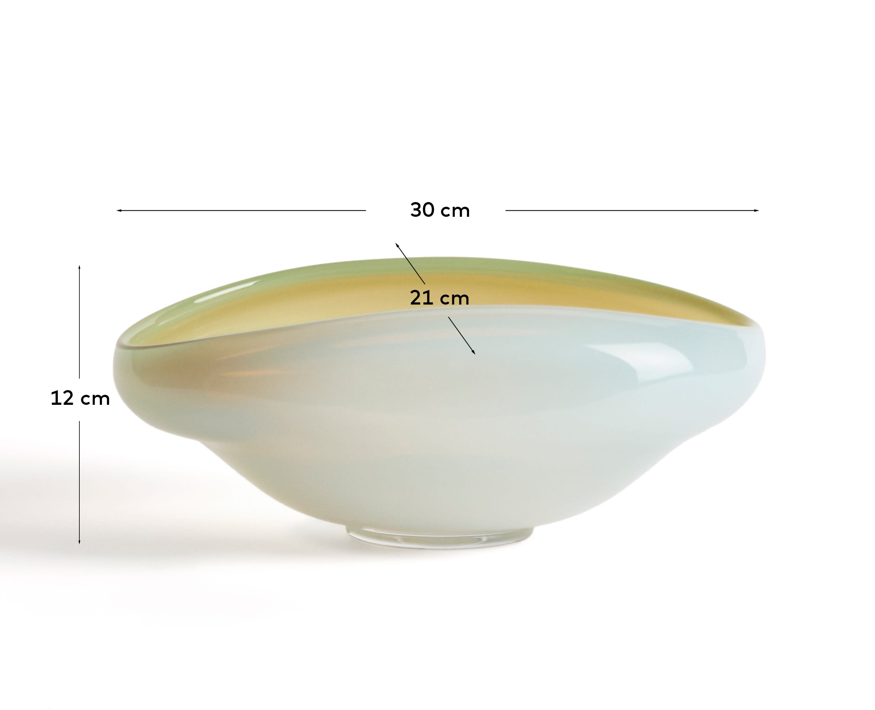 Nodila white glass centrepiece 30 x 21cm