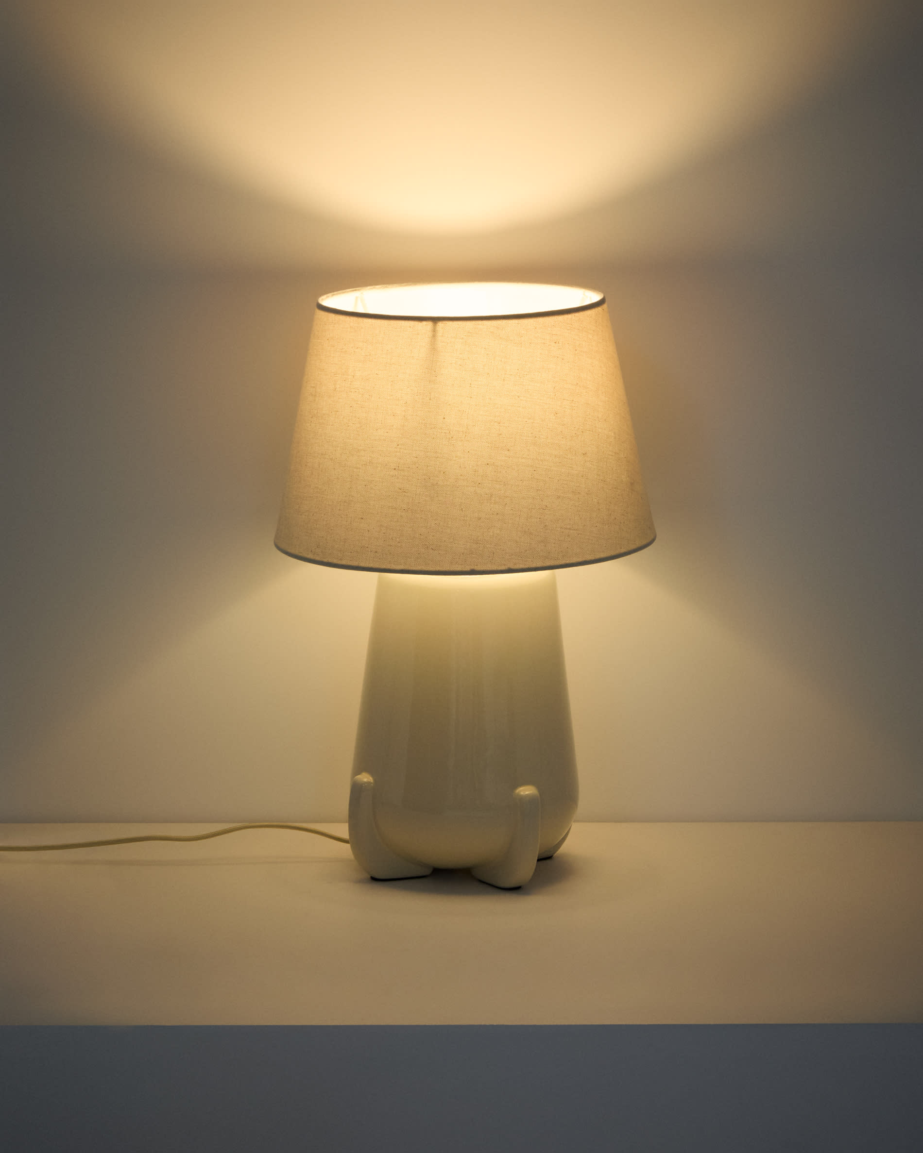 Odra table lamp in ecru ceramic with glossy finish