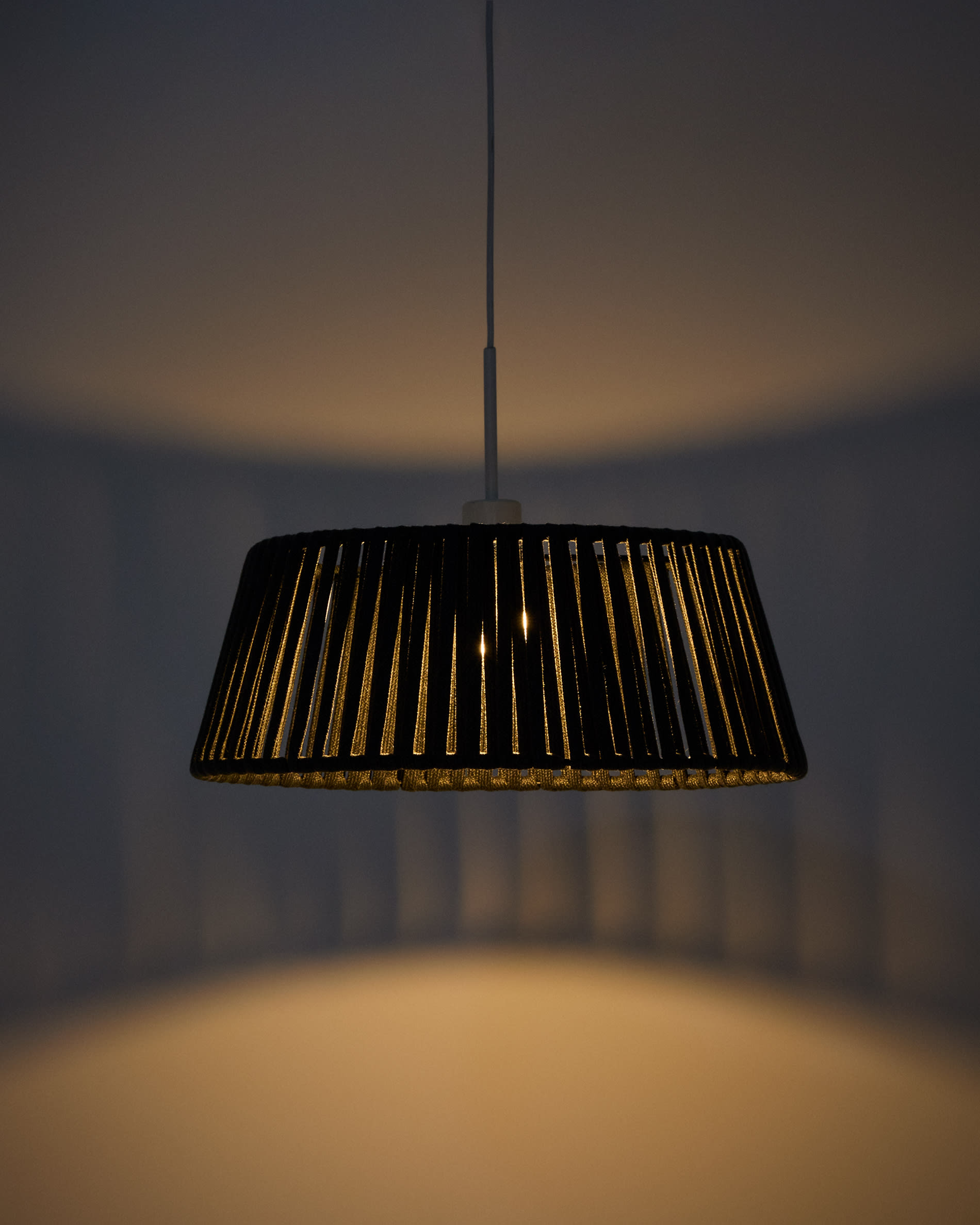 Aldet ceiling lamp shade in black flat rope cord Ø46cm