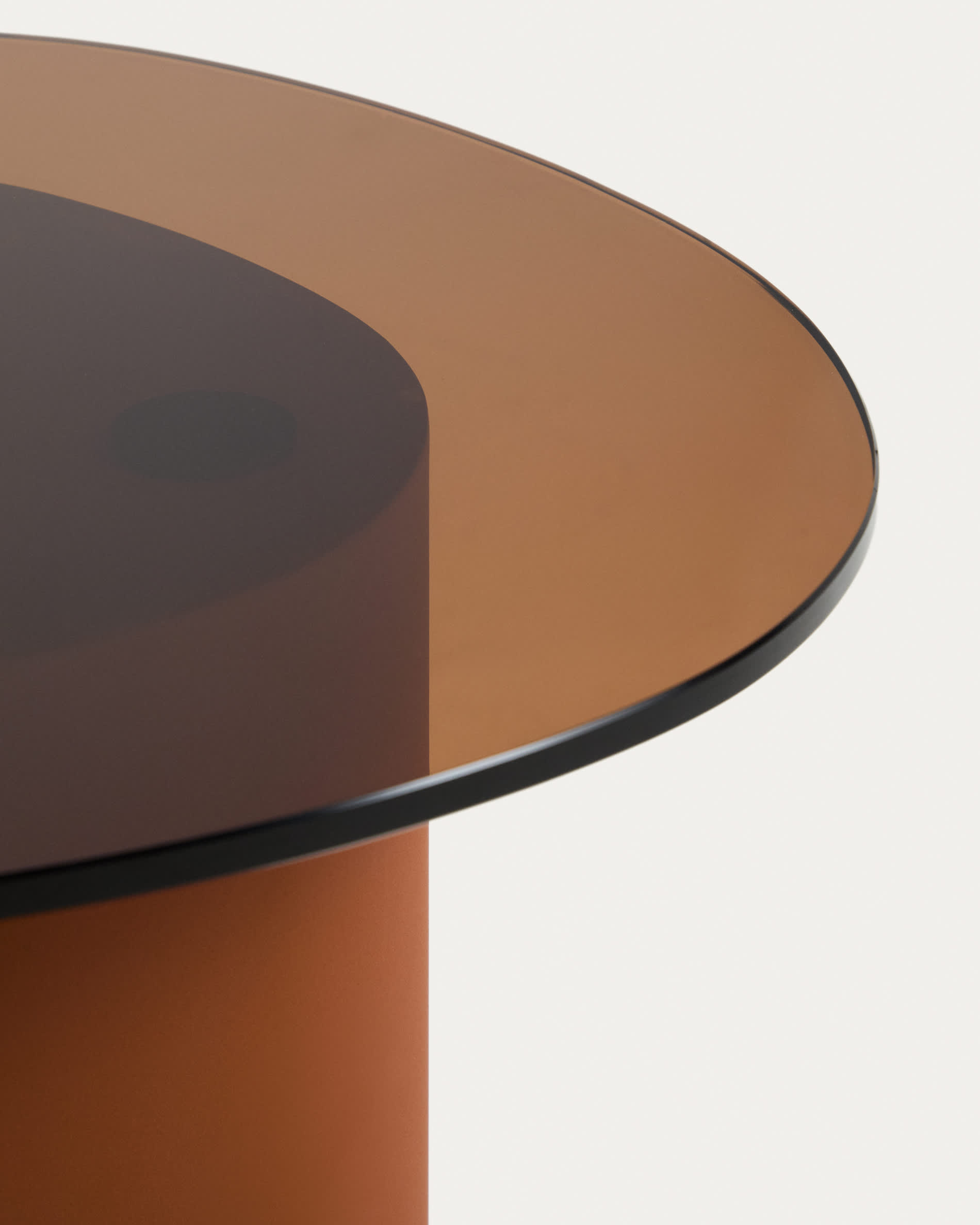 Olir side table in tempered glass and brown steel 48 x 46,8 cm
