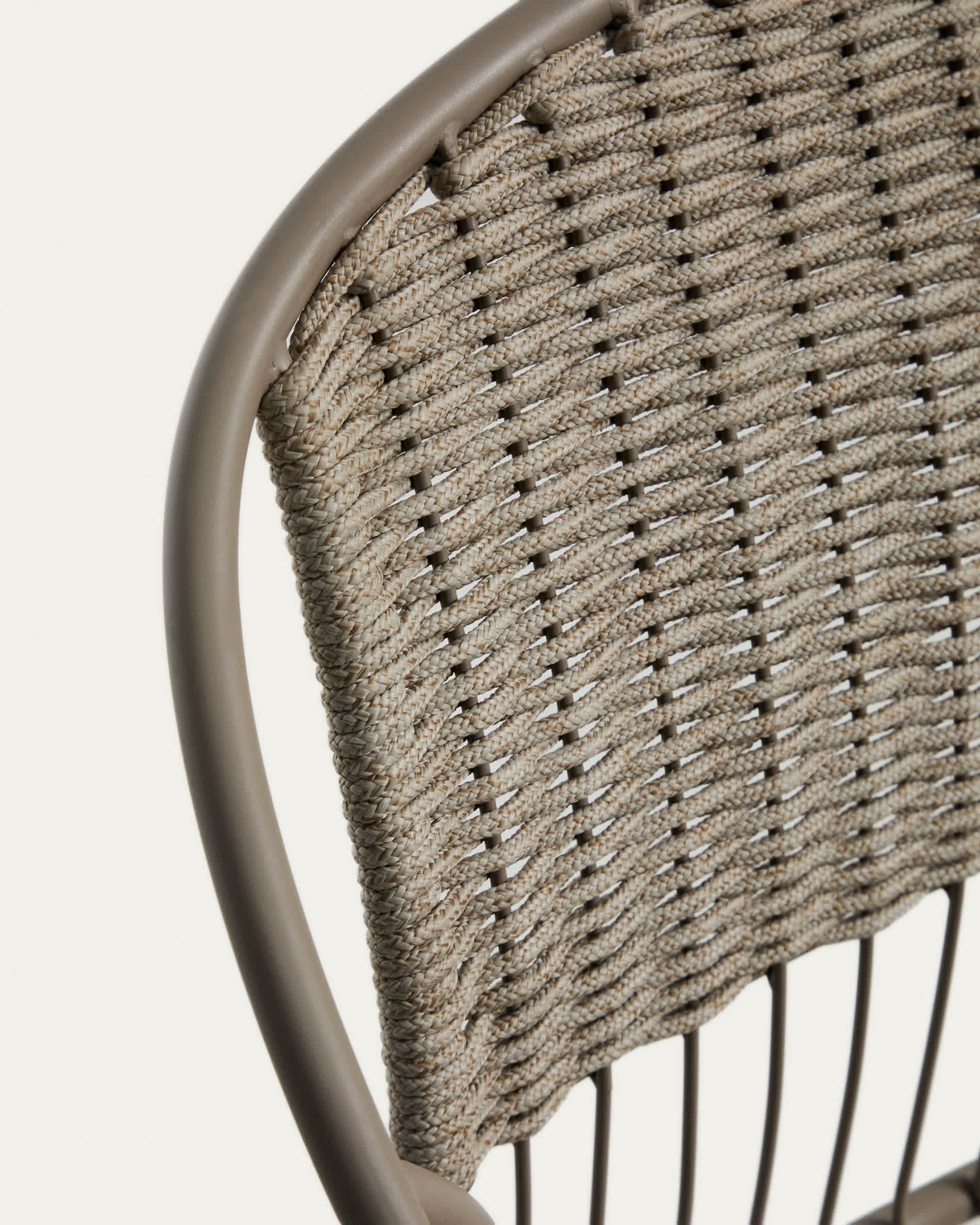 Atrani stackable outdoor chair in galvanised steel and taupe rope