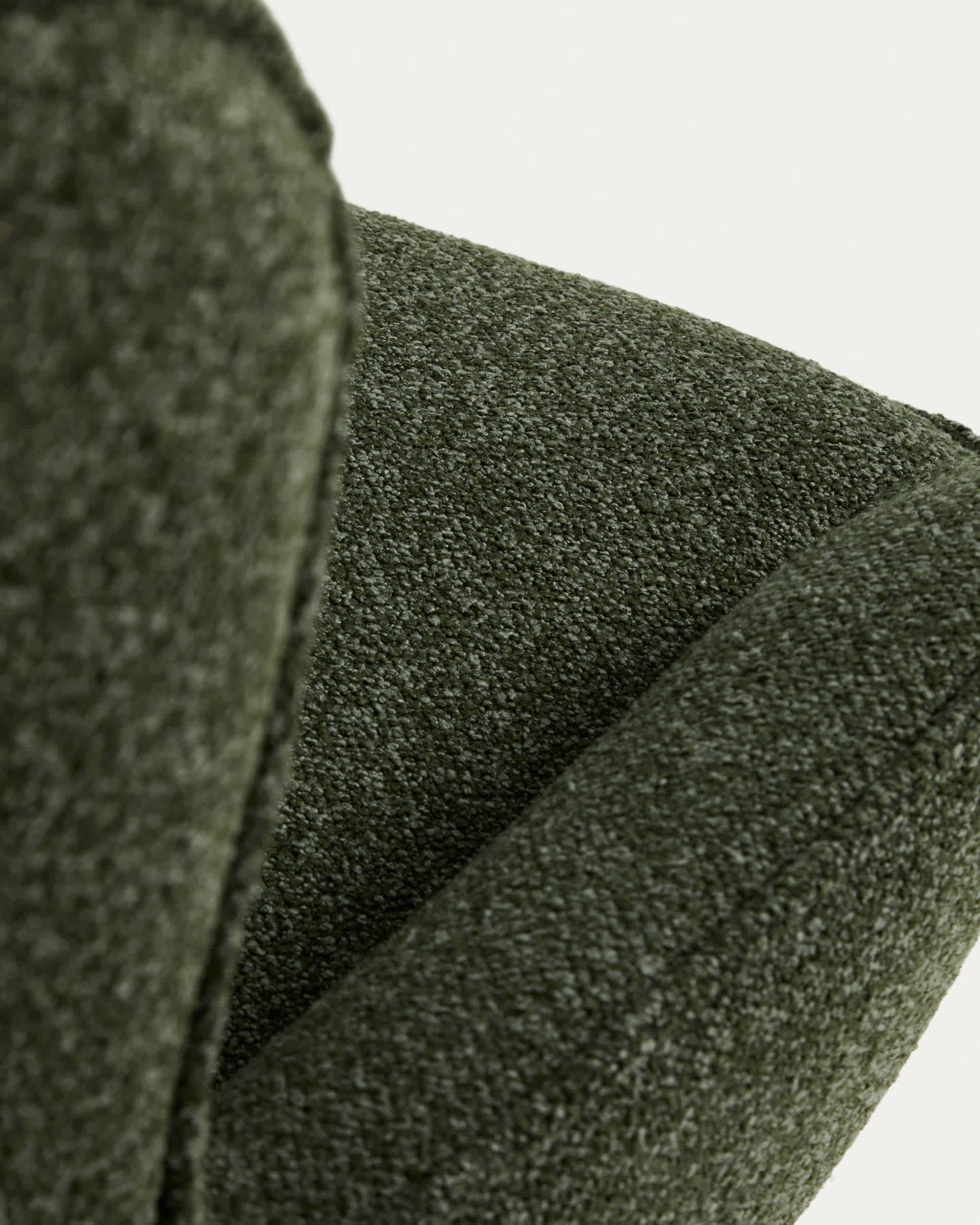 Sorile swivel armchair in dark green chenille and steel with black finish FSC 100%