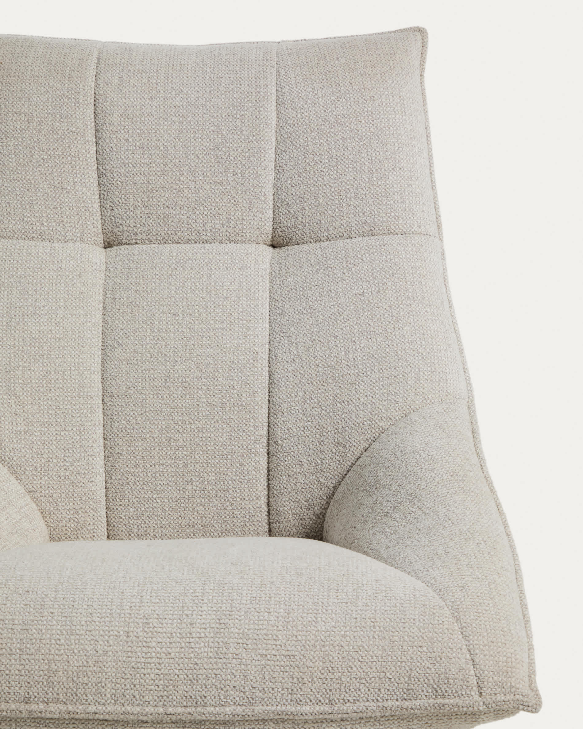Dirala swivel armchair in beige chenille and steel with black finish FSC 100%