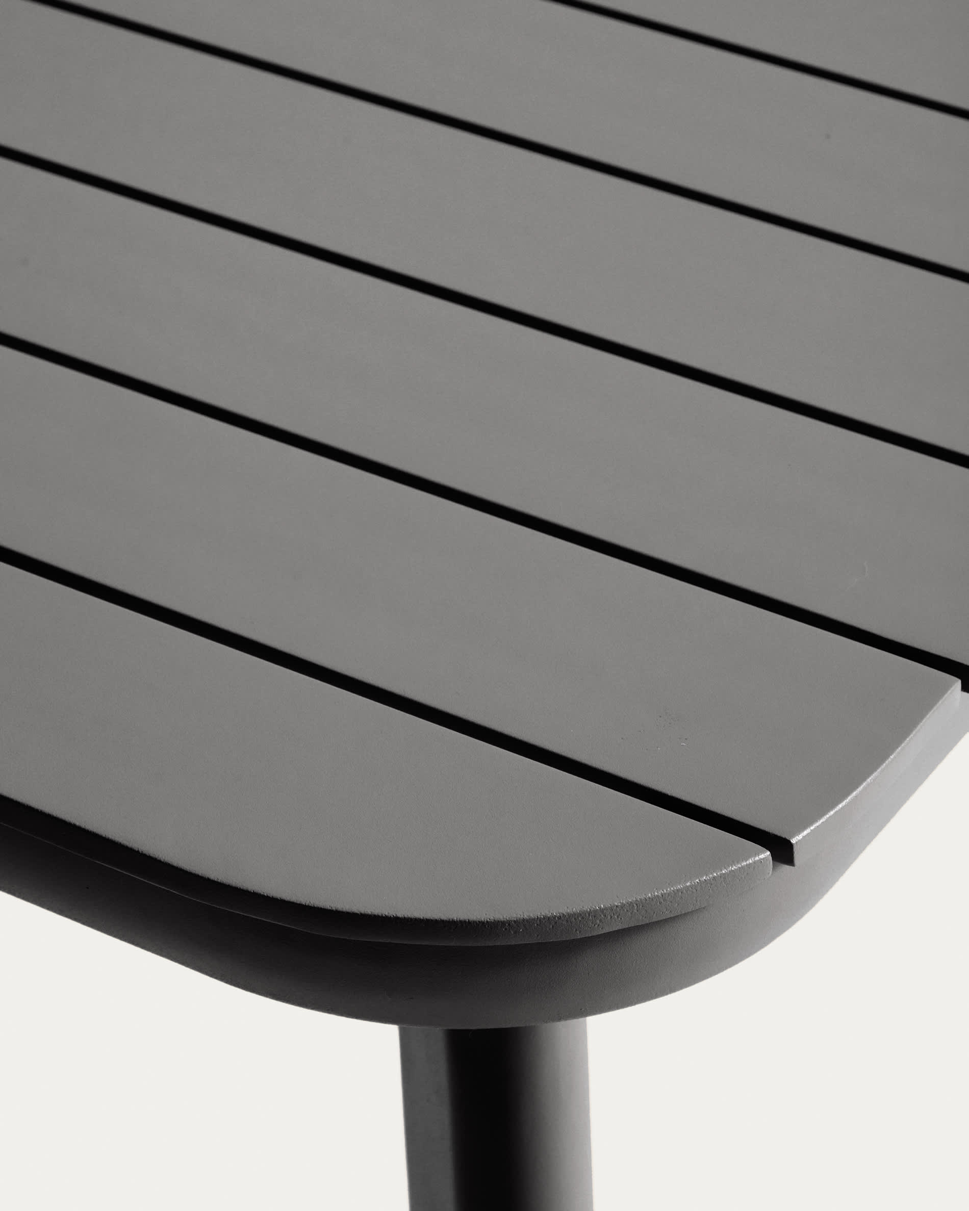 Izola extendable outdoor table in aluminium with graphite finish 220 (280) x 100cm