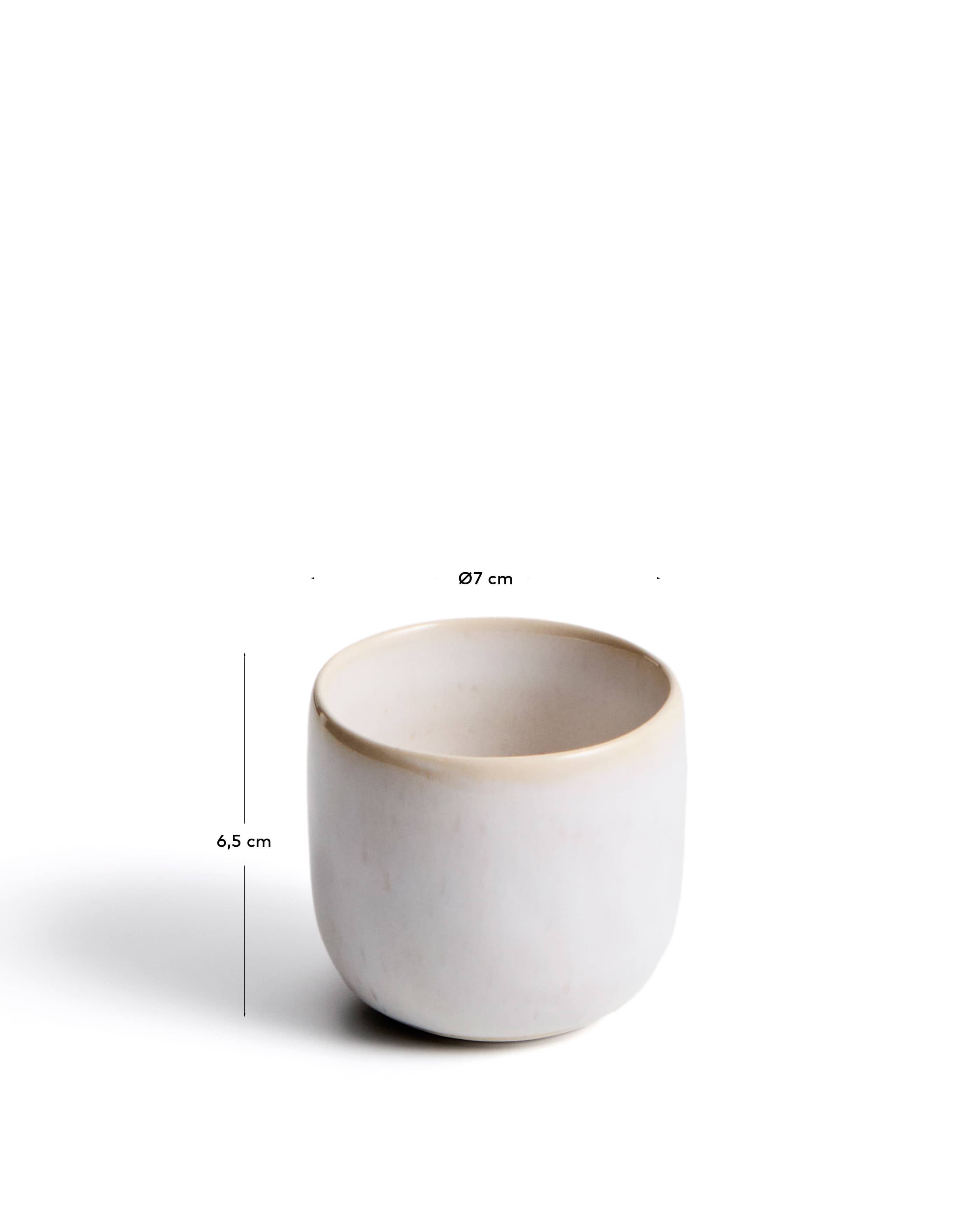 Uilo white ceramic mug