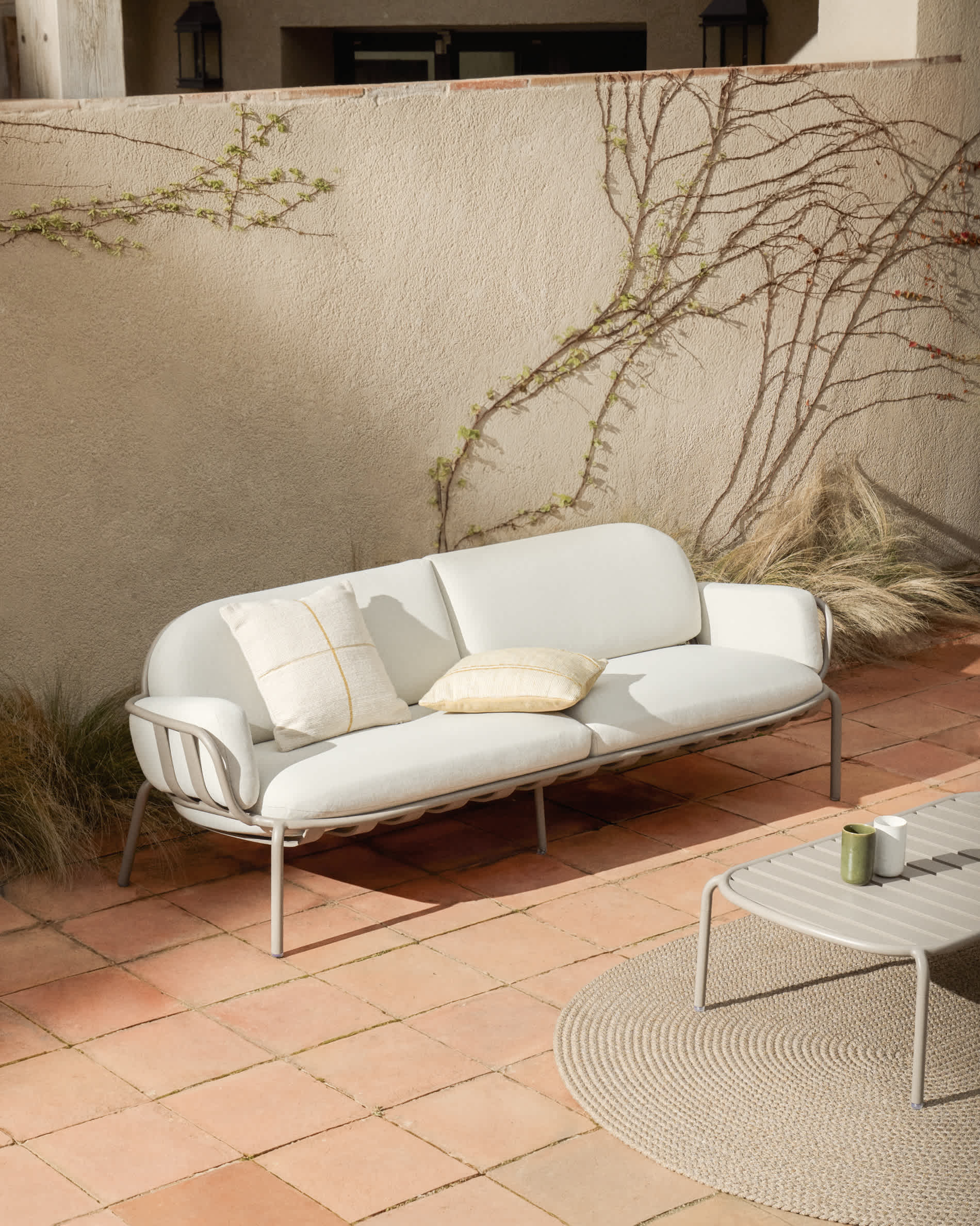 Joncols outdoor 3-seater sofa in aluminium with taupe painted finish and beige cushions 224cm