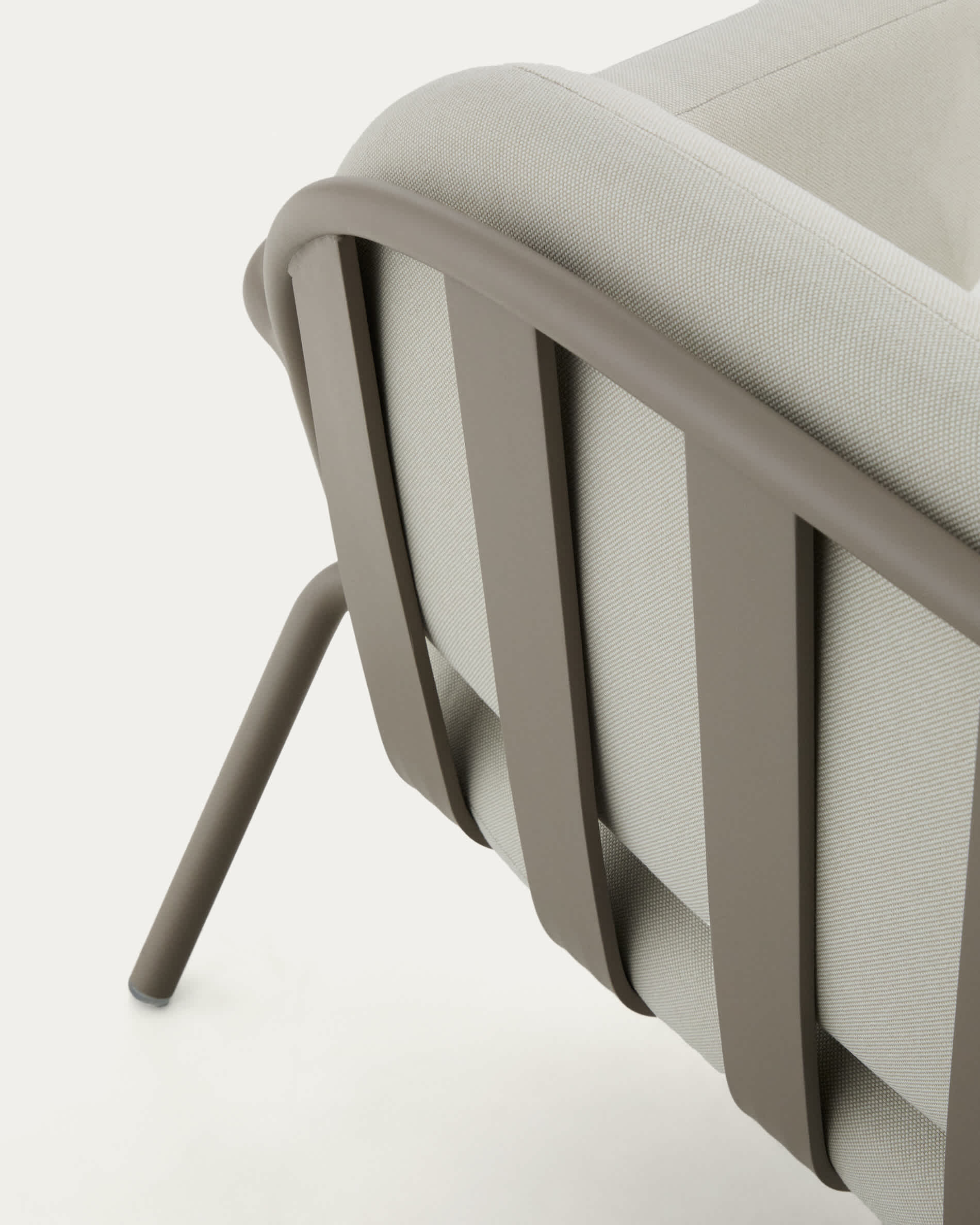 Joncols outdoor 2-seater sofa in aluminium with taupe painted finish and beige cushions 164cm