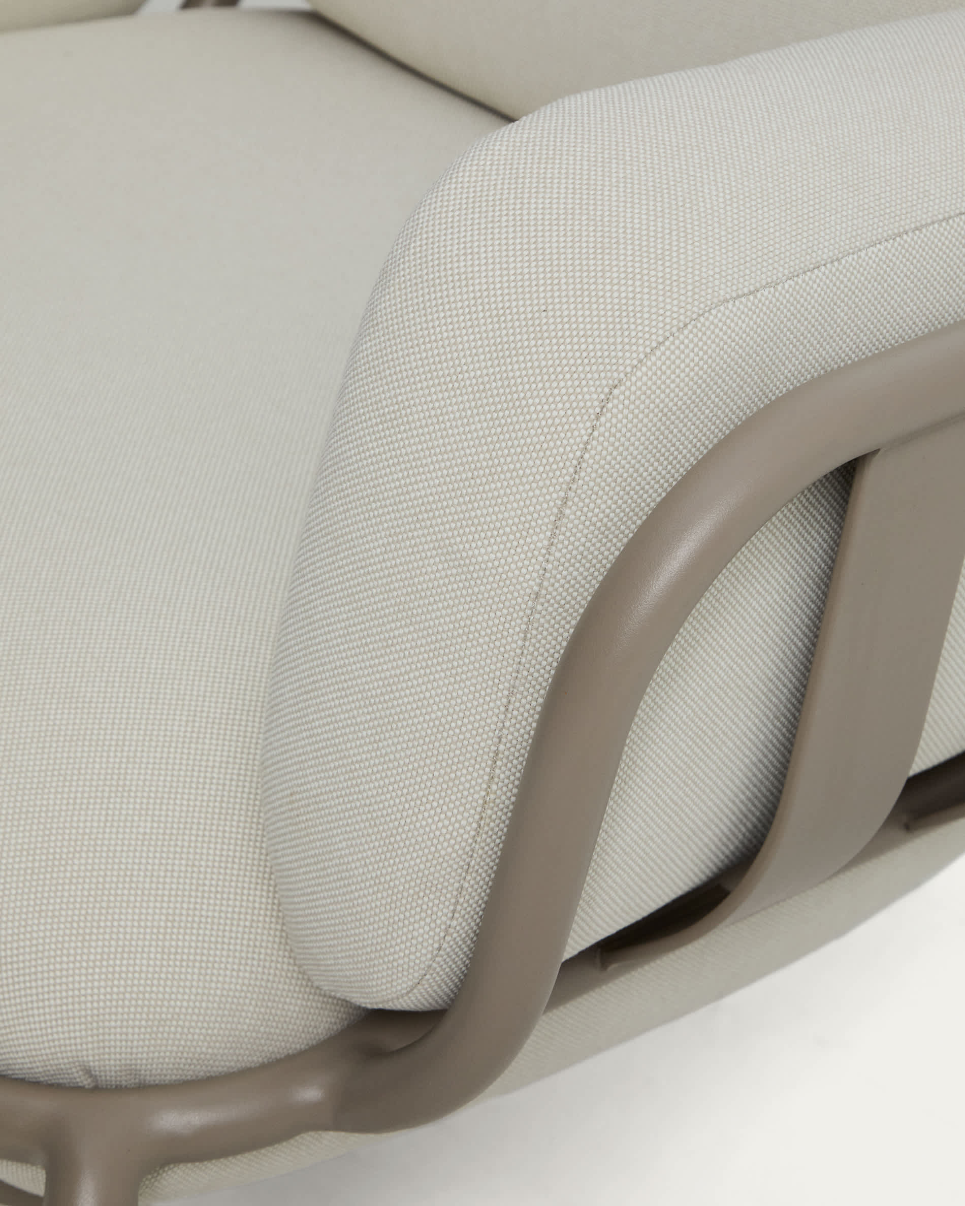 Joncols outdoor armchair in aluminium with taupe painted finish and beige cushions