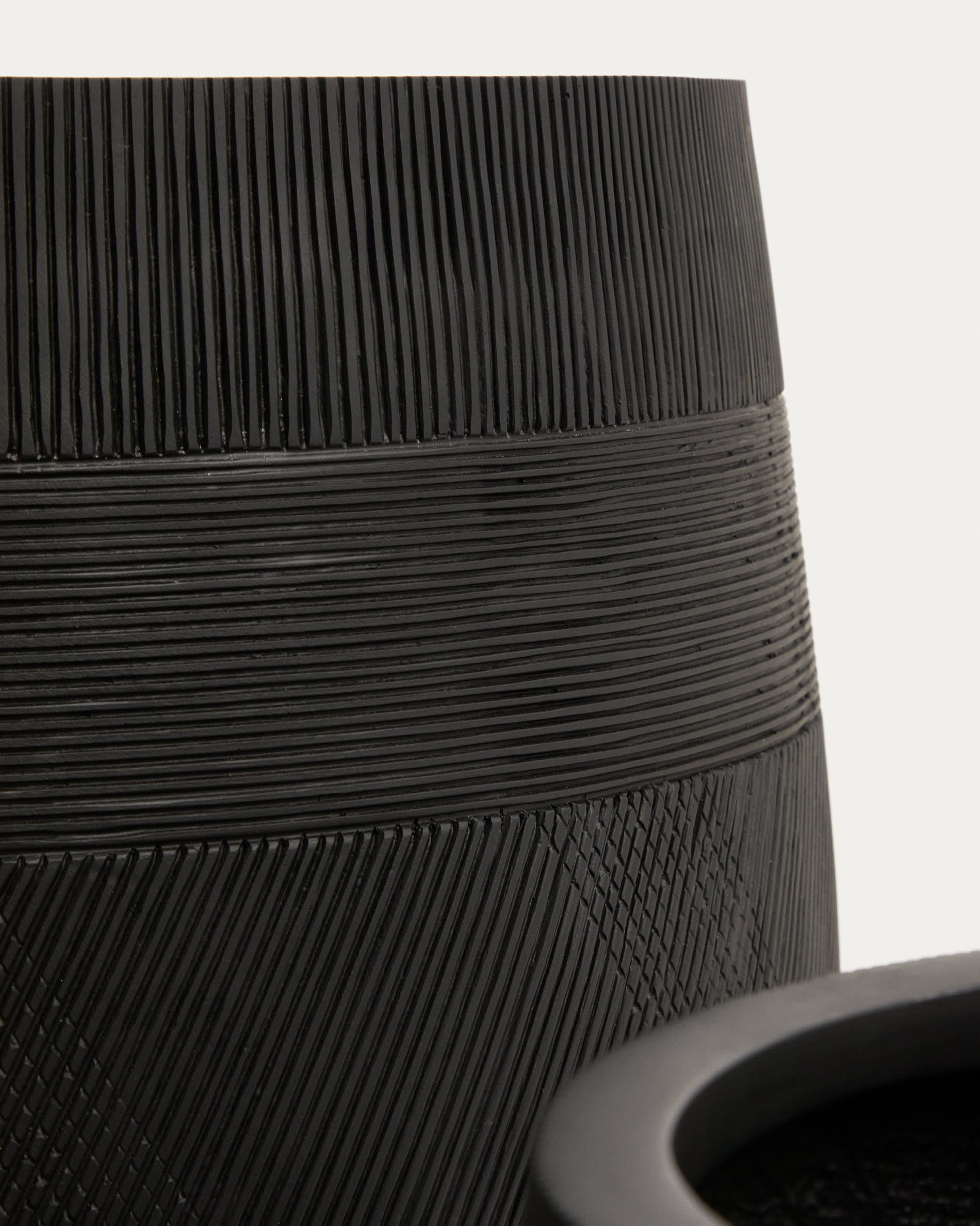 Tival set of 2 black cement-effect planters Ø 50cm/Ø 34cm