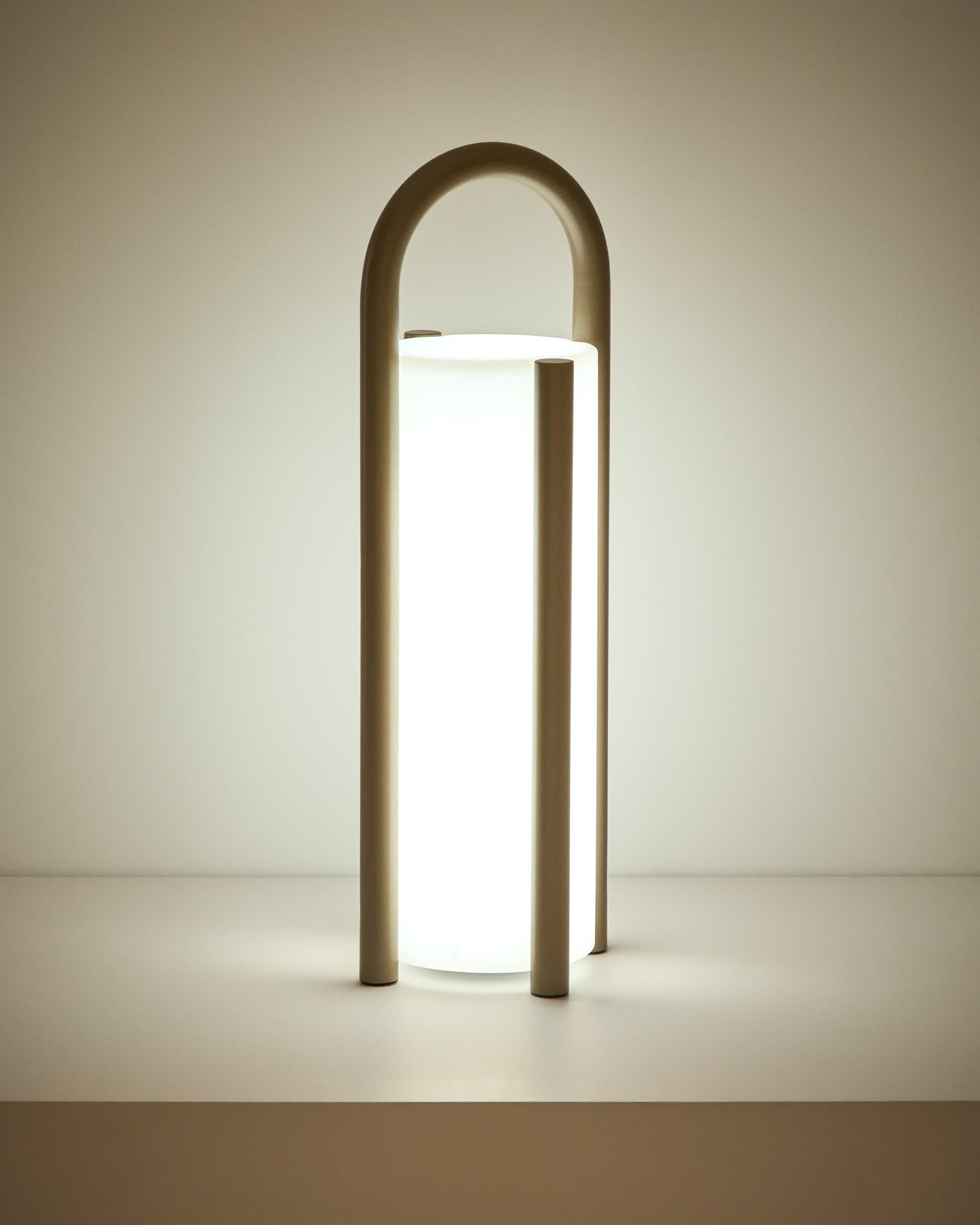 Leros large portable table lamp in taupe polyethylene and steel