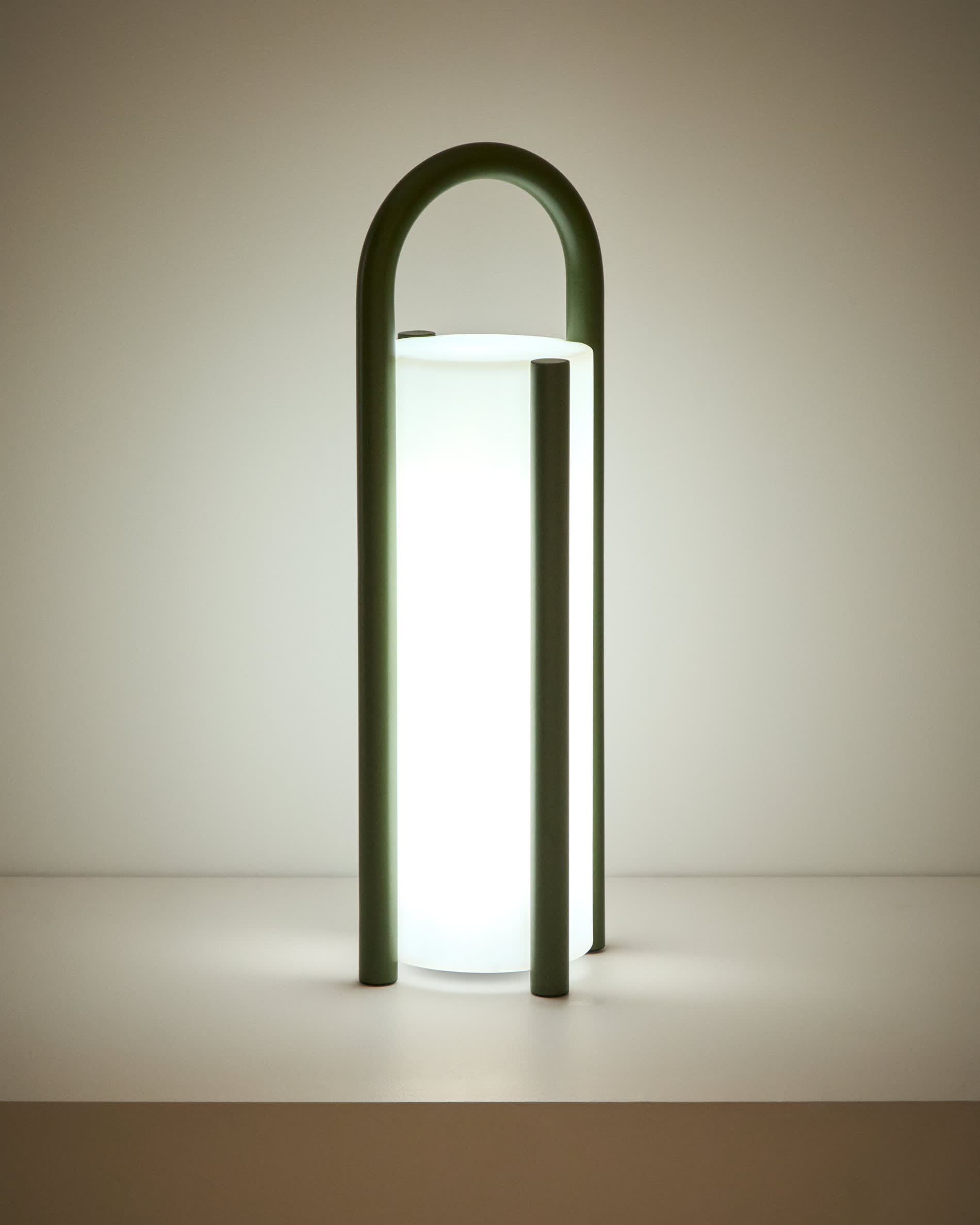Leros large portable table lamp in green polyethylene and steel