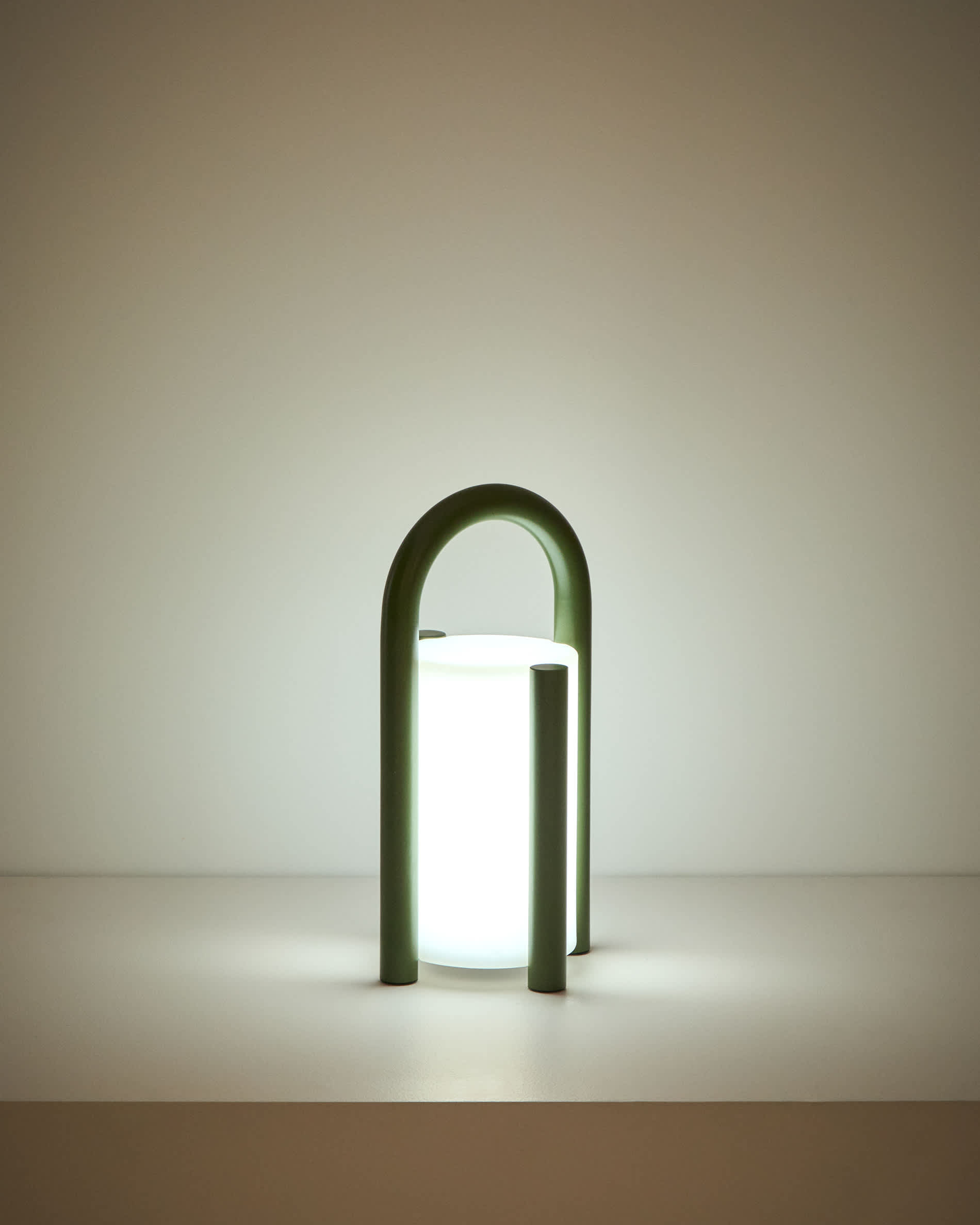 Leros small portable table lamp in green polyethylene and steel