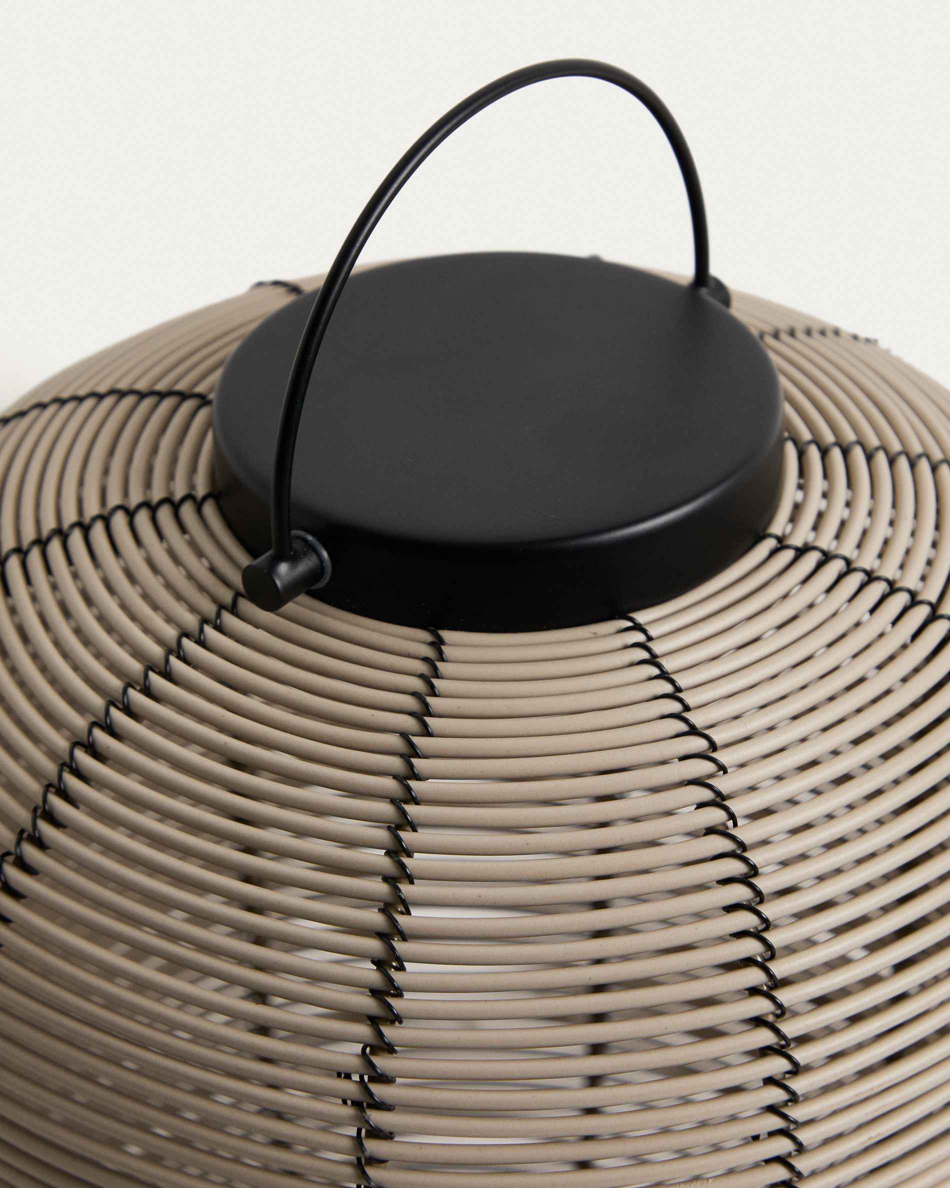Saranella small portable LED table lamp in light grey synthetic rattan