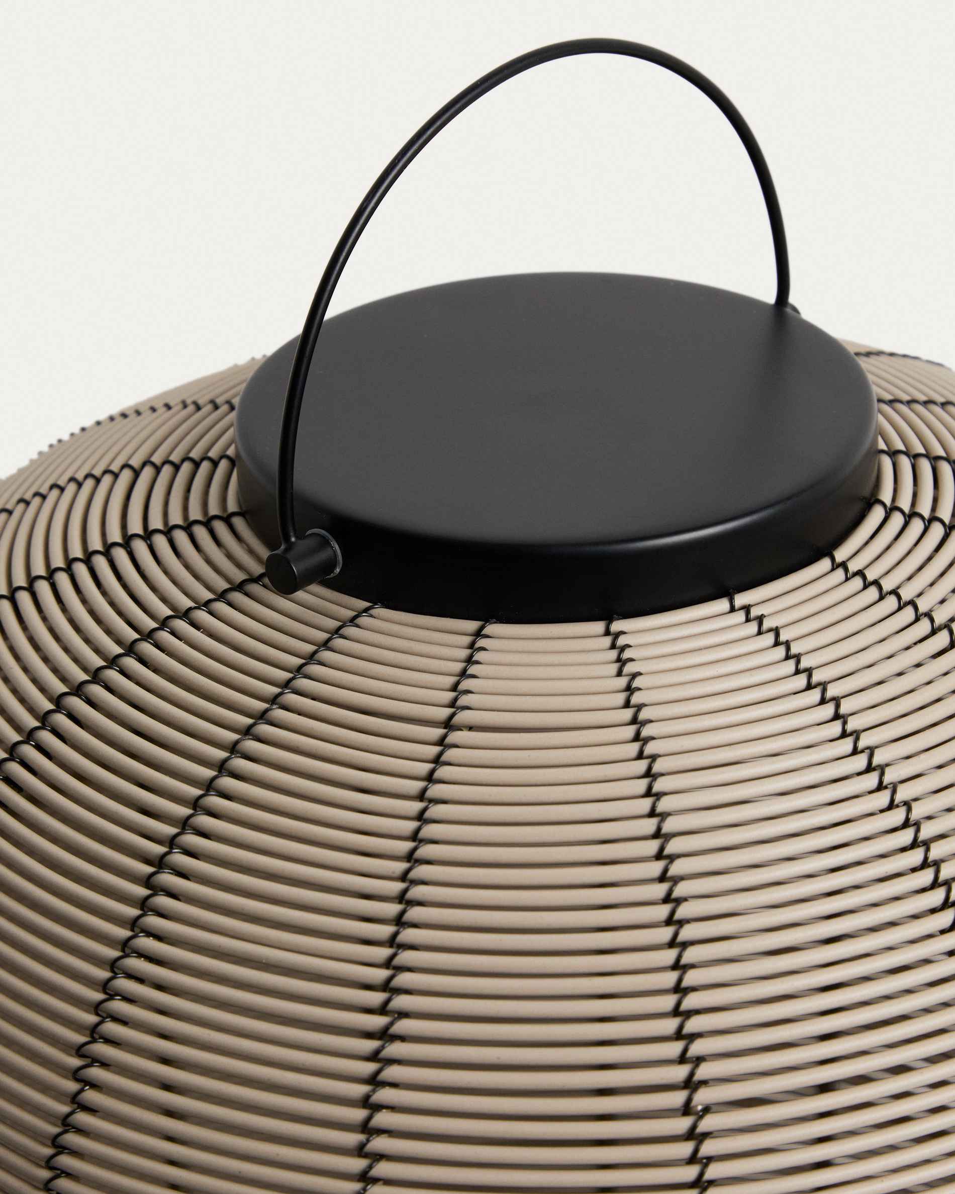 Saranella portable LED table lamp in light grey synthetic rattan