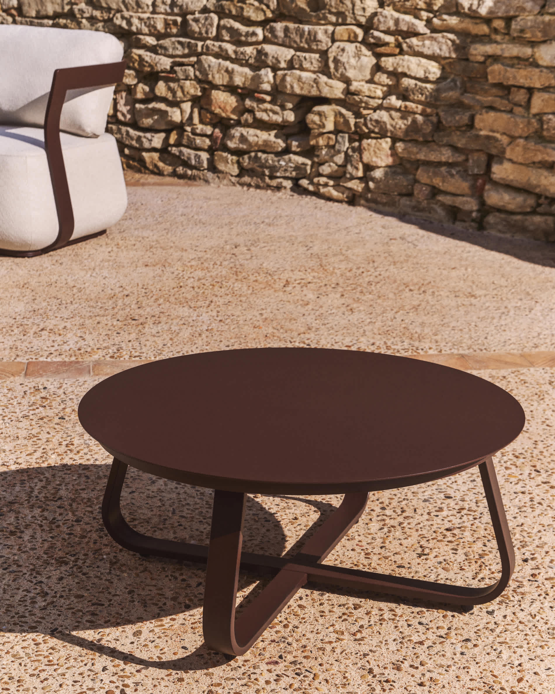 Tamaris brown aluminium outdoor coffee table Ø80cm