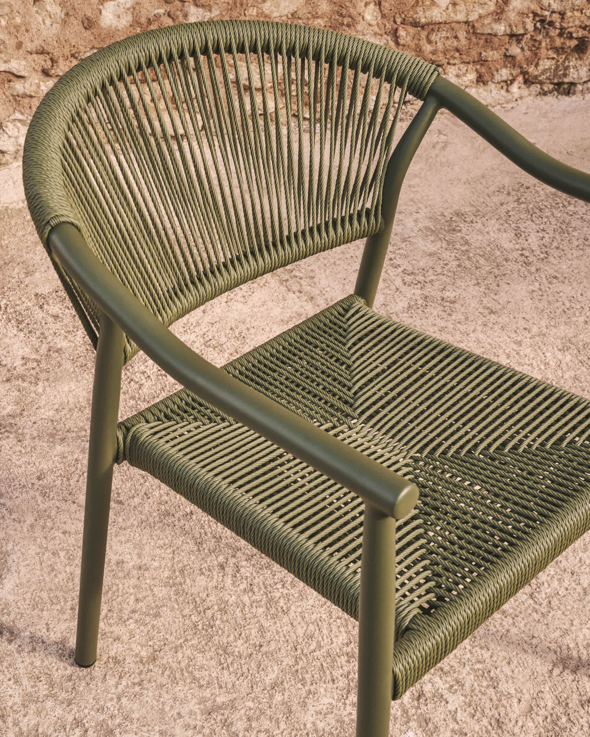 Livadia stackable outdoor chair in green aluminium
