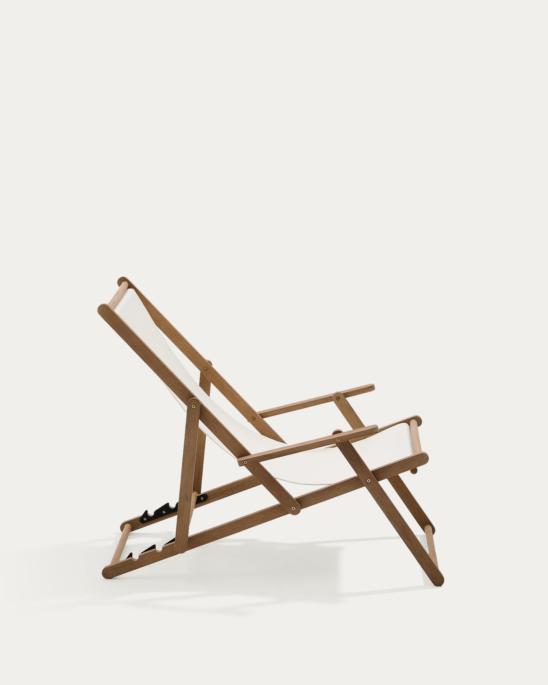 Vilara white outdoor folding deck chair made of FSC 100% solid acacia wood