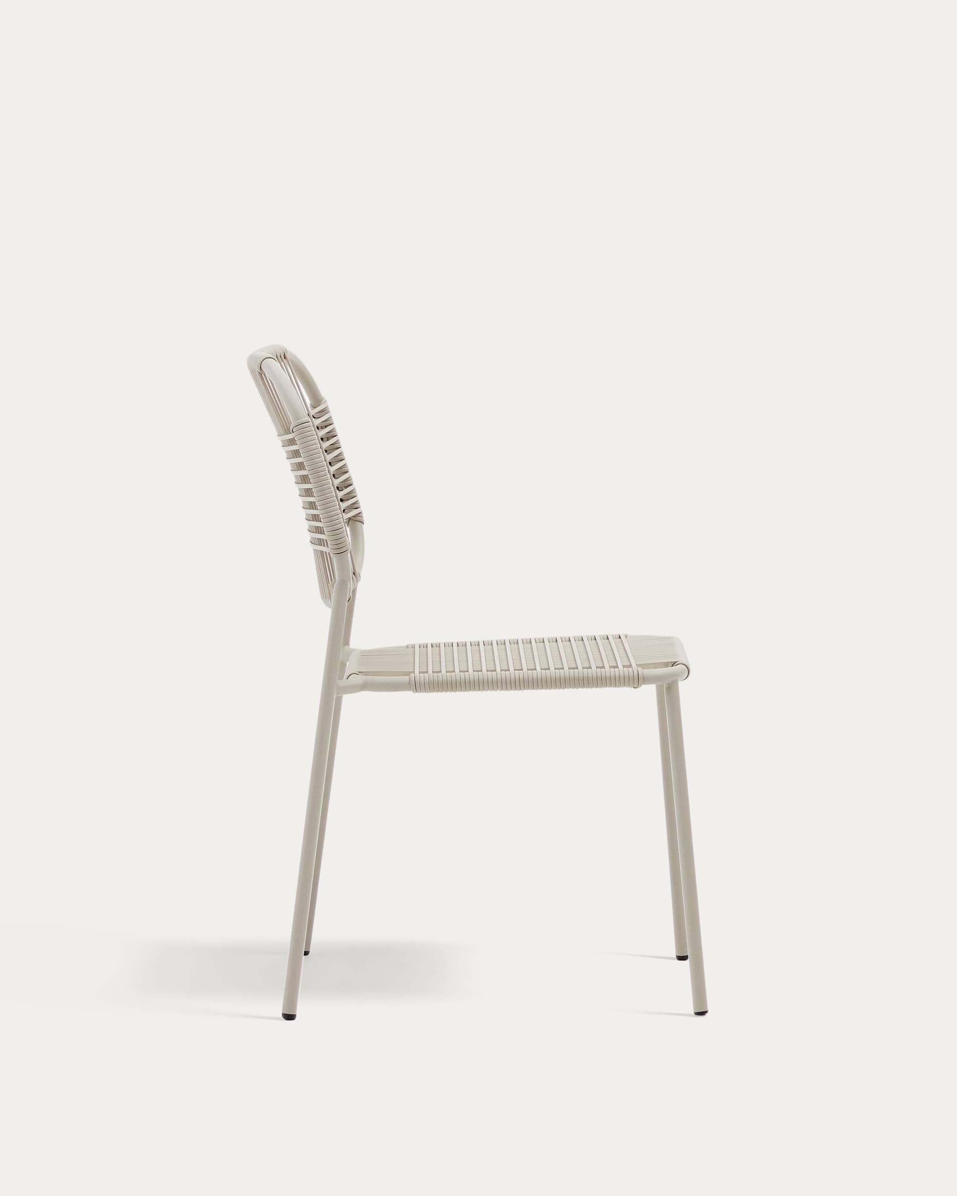 Talaier stackable outdoor chair in synthetic rope and galvanised steel with beige finish