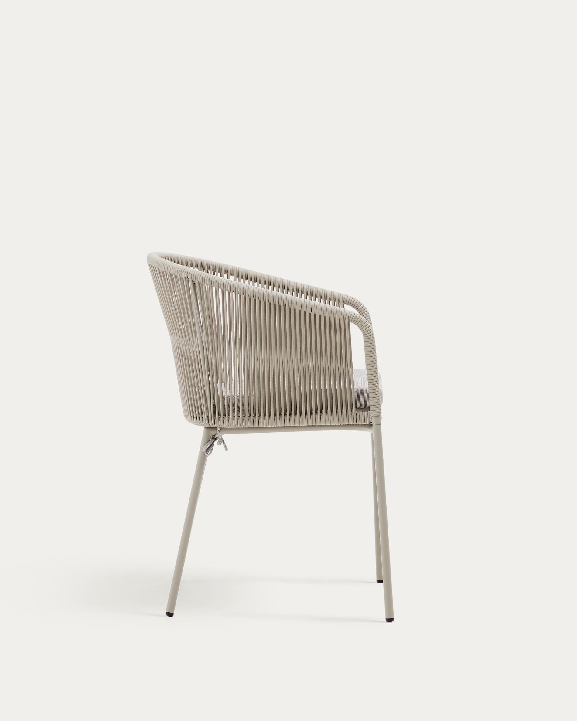 Yanet chair with synthetic rope in ecru and galvanized steel legs
