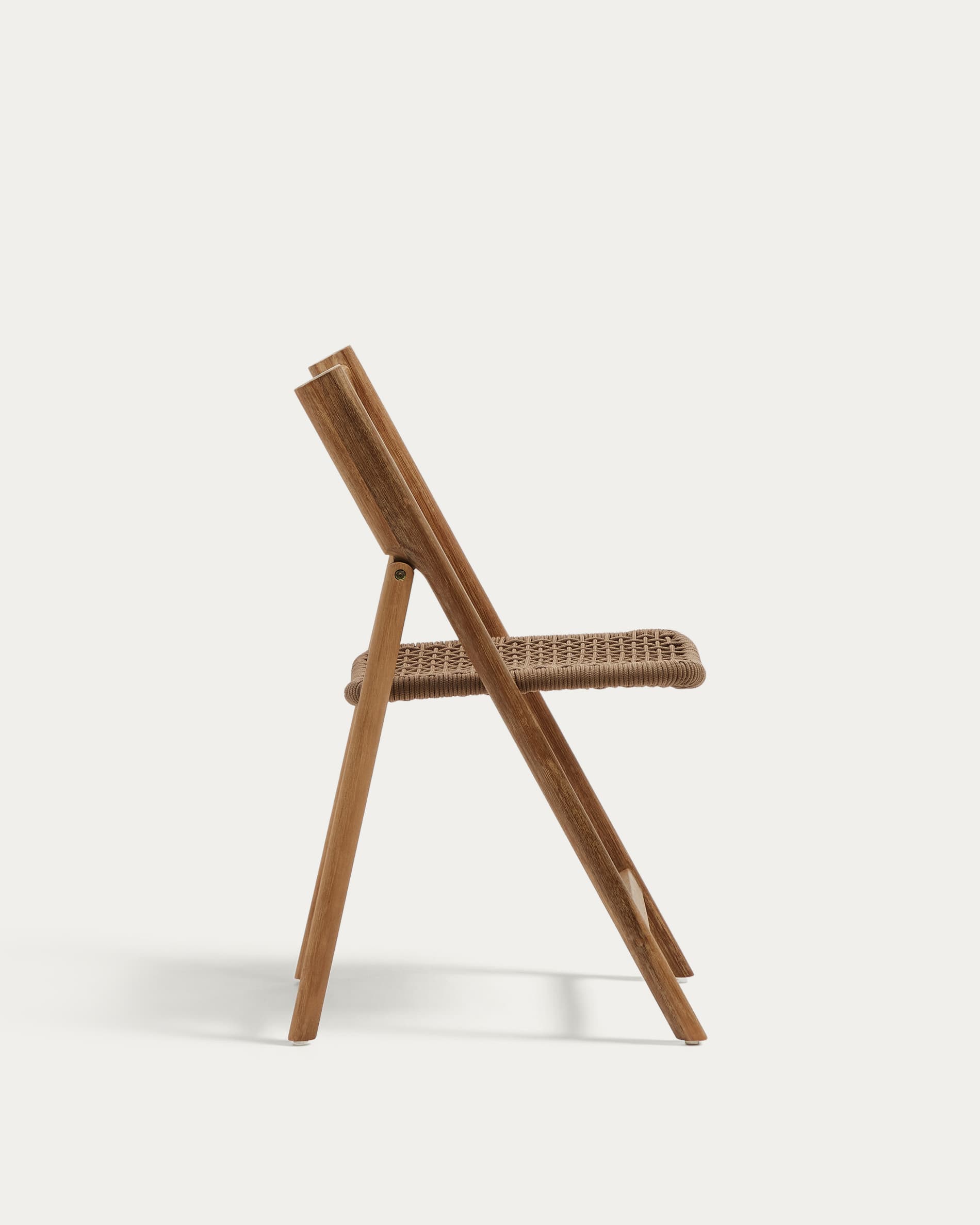 Dandara folding chair in solid acacia wood with steel structure and beige cord FSC 100%