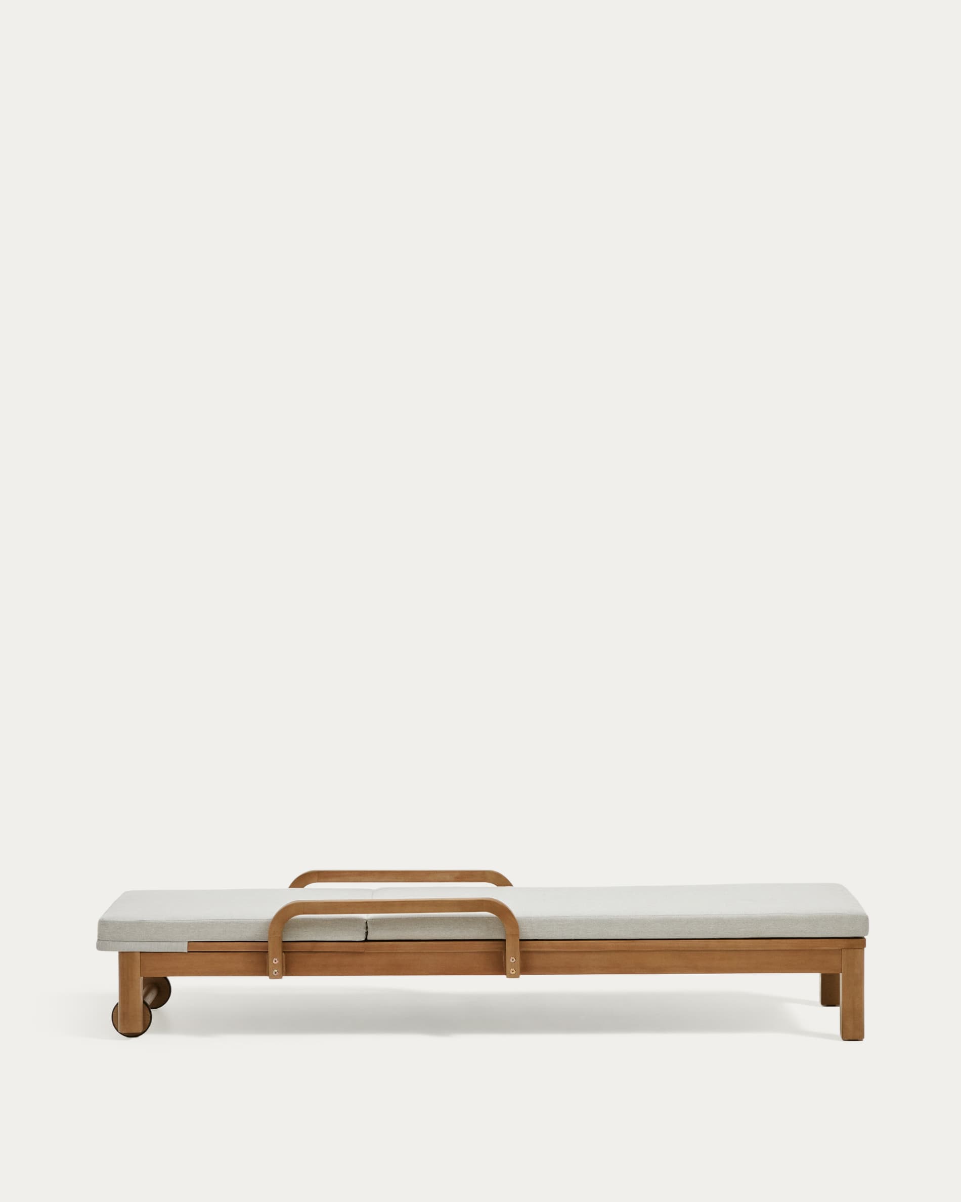Sonsaura sun lounger made from solid eucalyptus wood FSC 100%