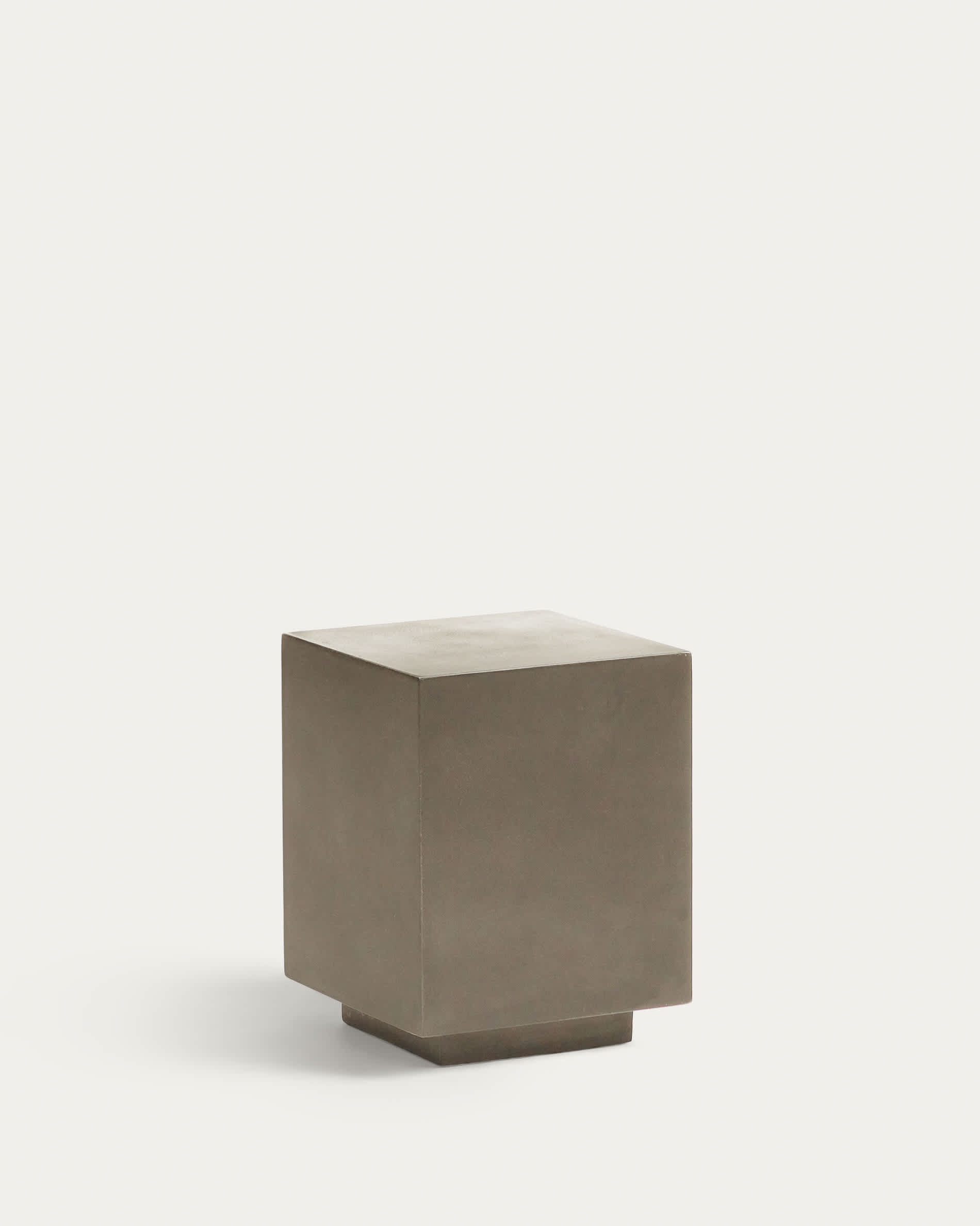 Rustella cement side table, 35 x 35 cm