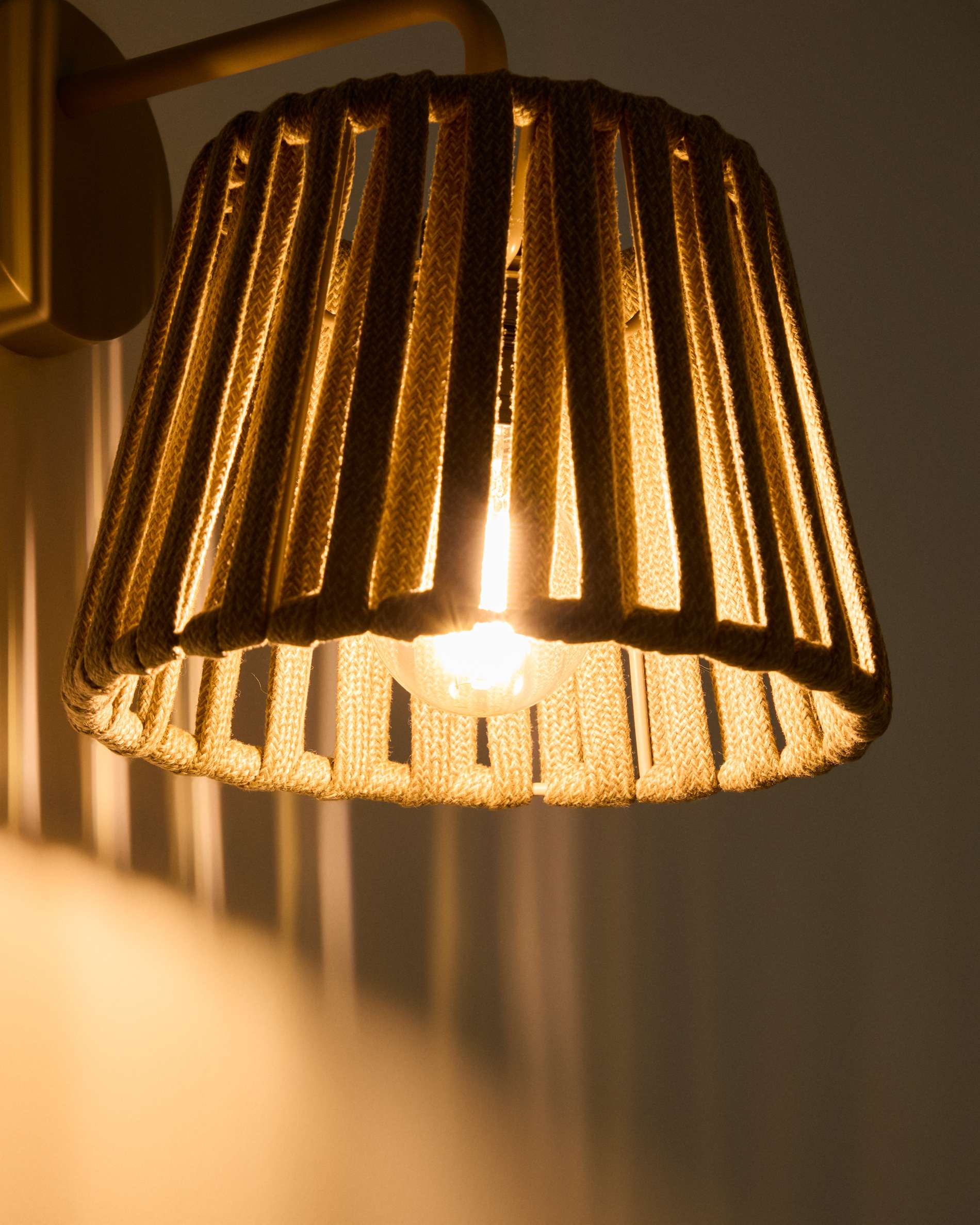 Aldet beige outdoor wall light in flat rope cord and metal