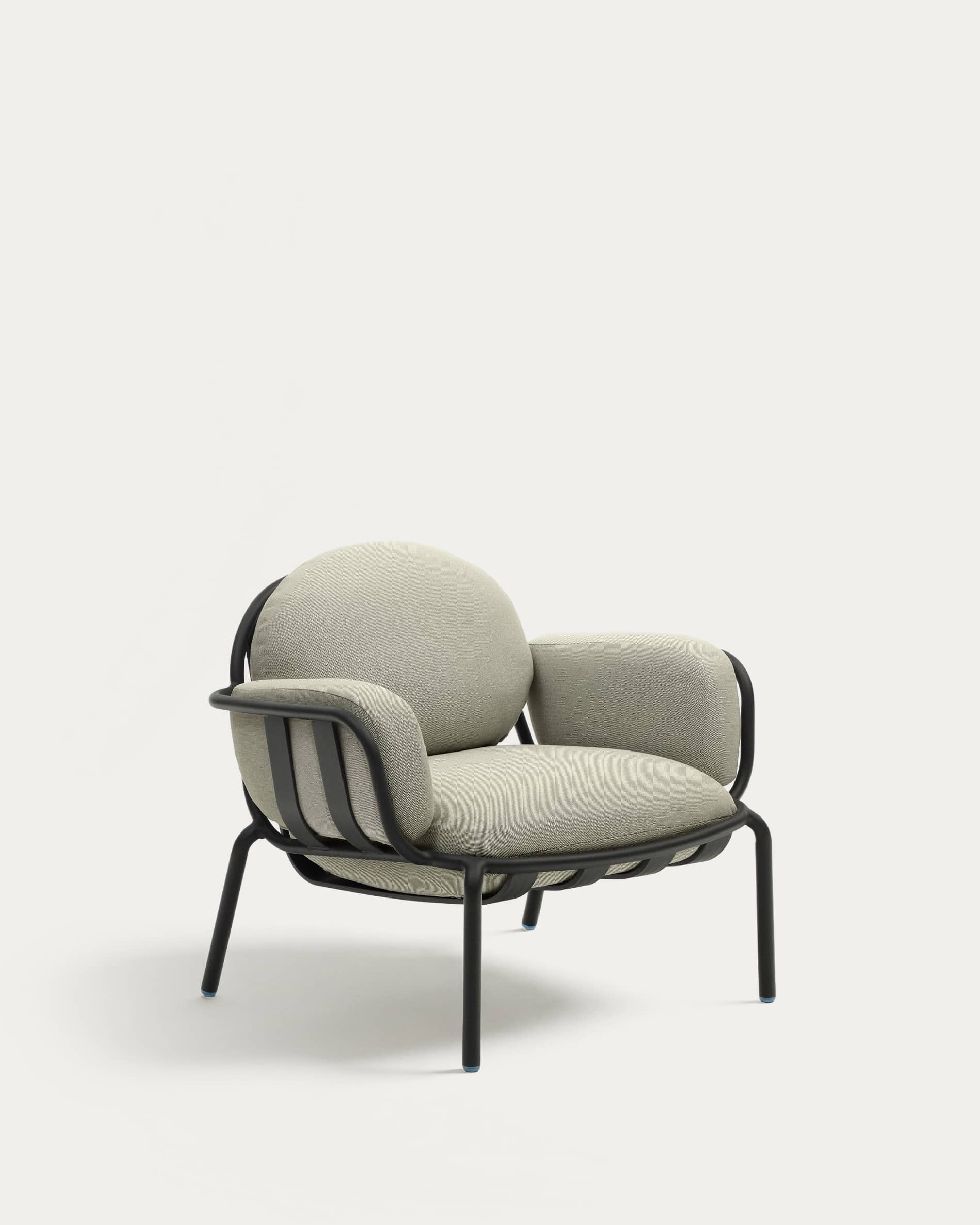 Joncols outdoor armchair in aluminium with grey painted finish and beige cushions