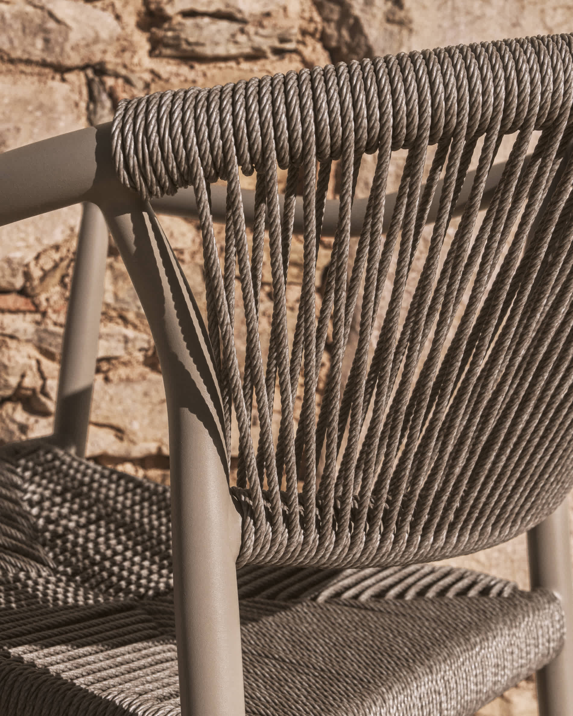 Livadia stackable outdoor chair in taupe aluminium