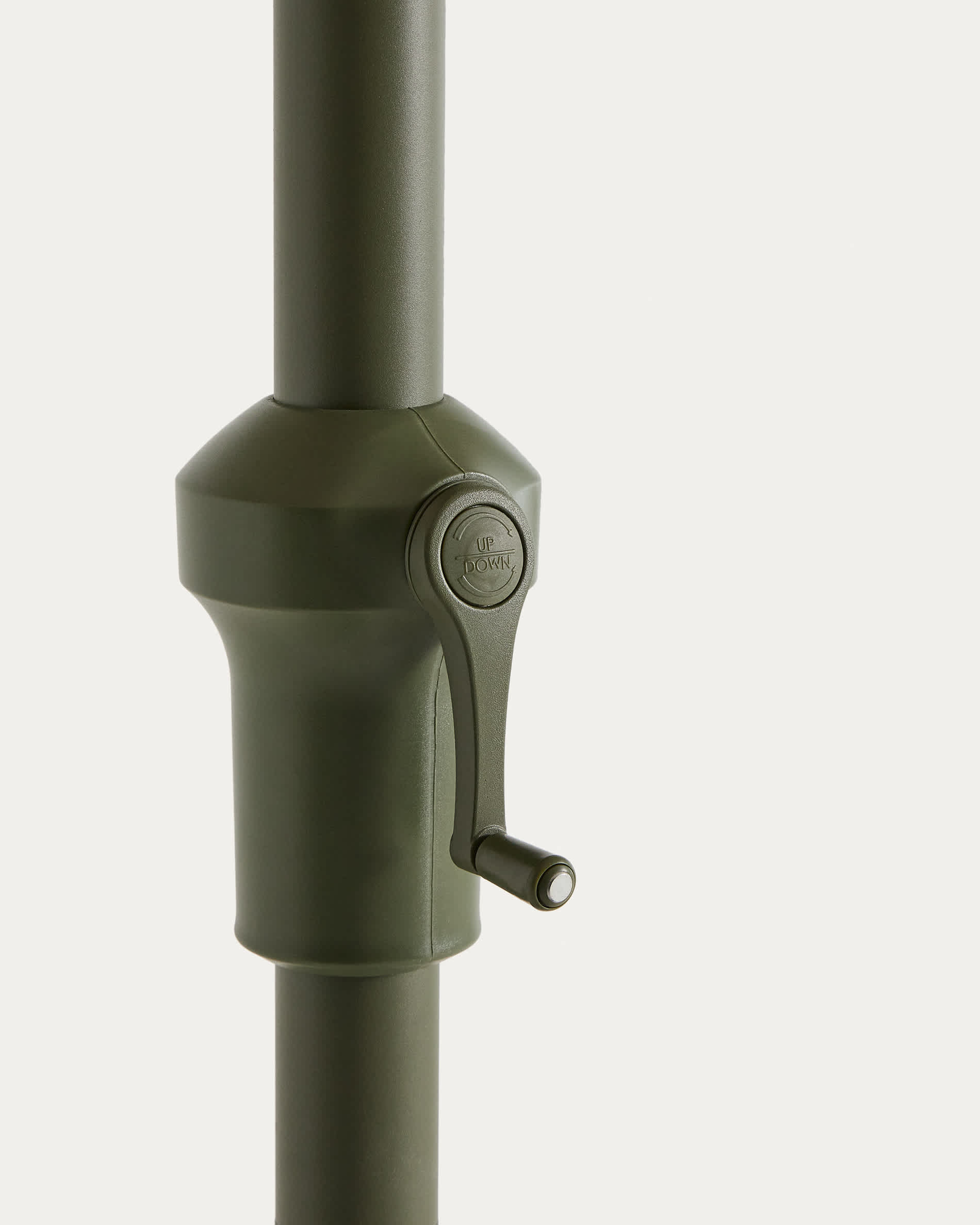 Milna beige parasol with central pole and green steel structure Ø300cm