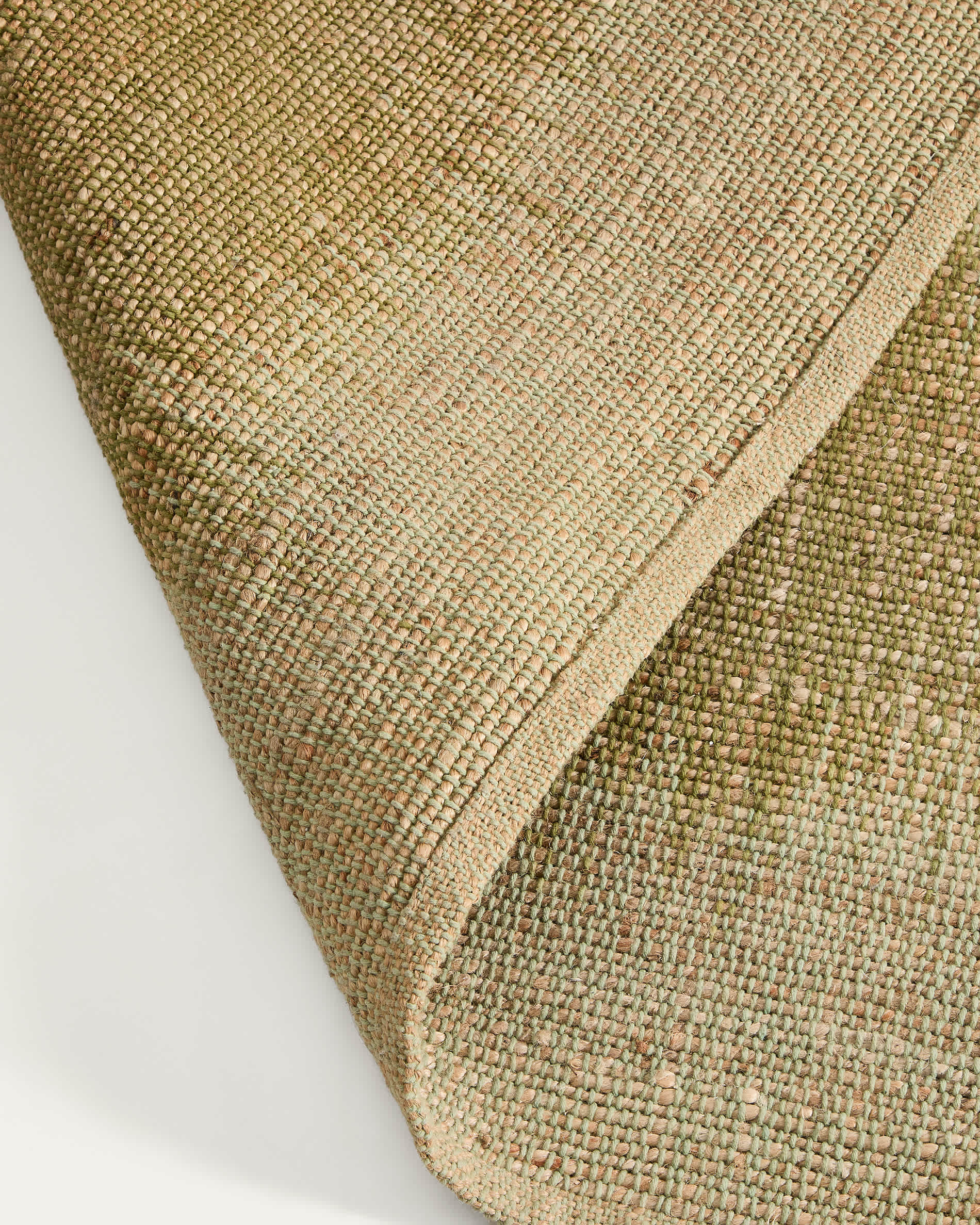 Lirmo green jute rug 200 x 300cm