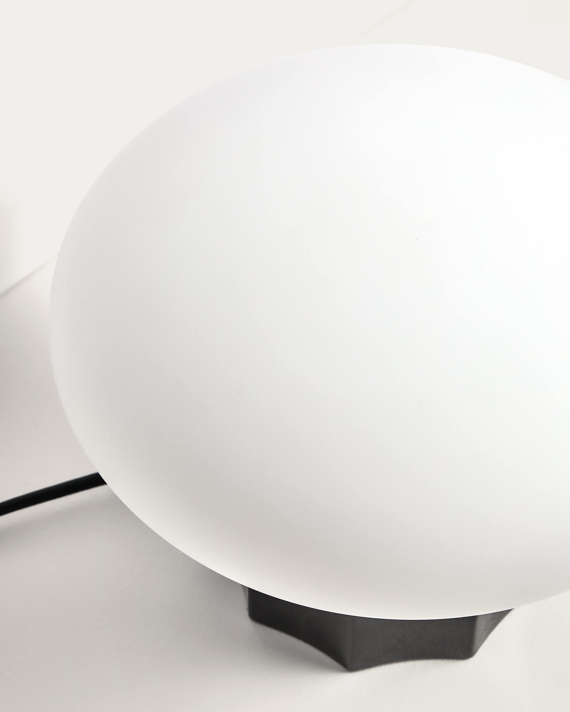 Idela table lamp in smoked glass and black marble Ø26 cm