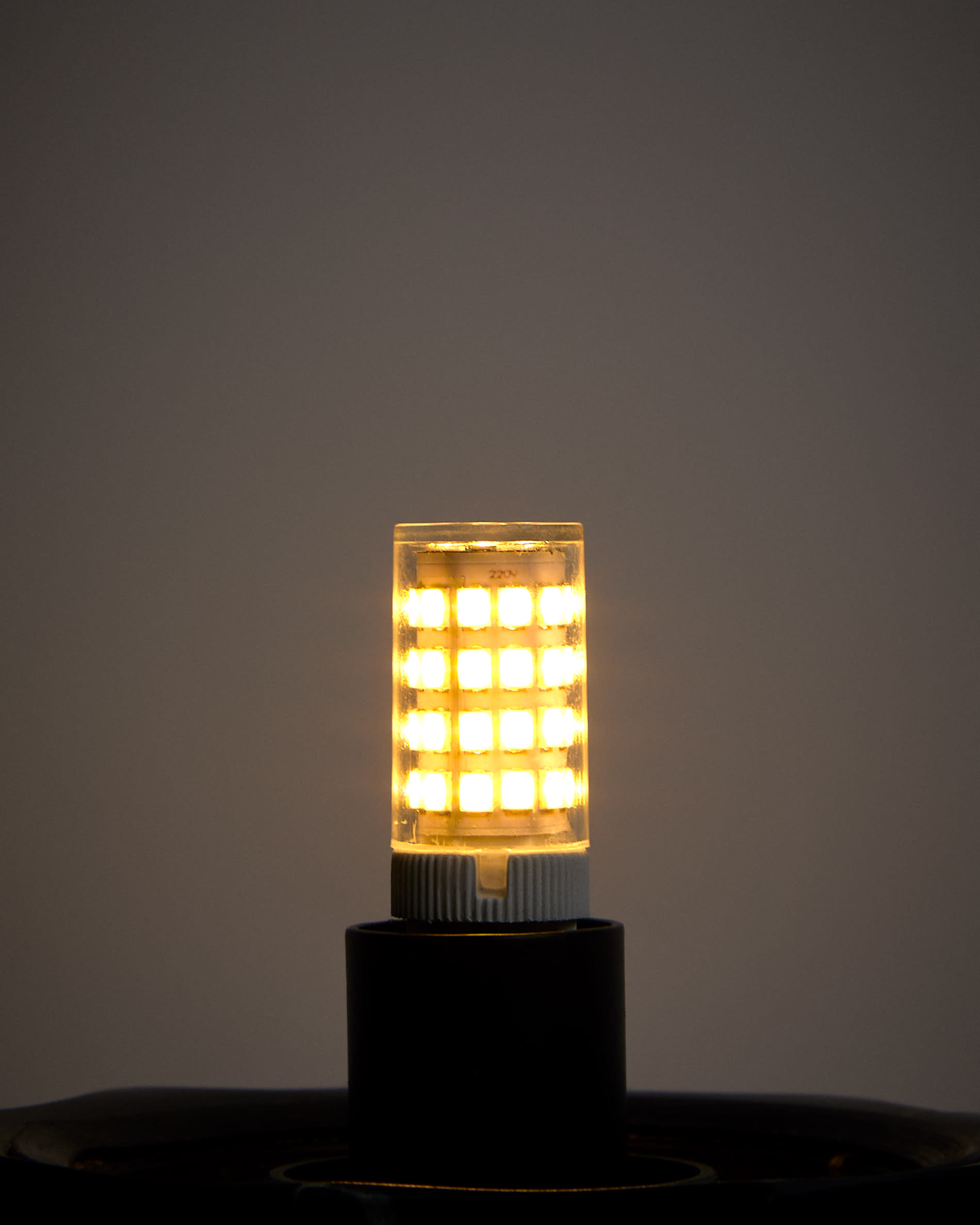 Set of 2 LED Bulb G9 bulbs 4W and 60 mm warm light