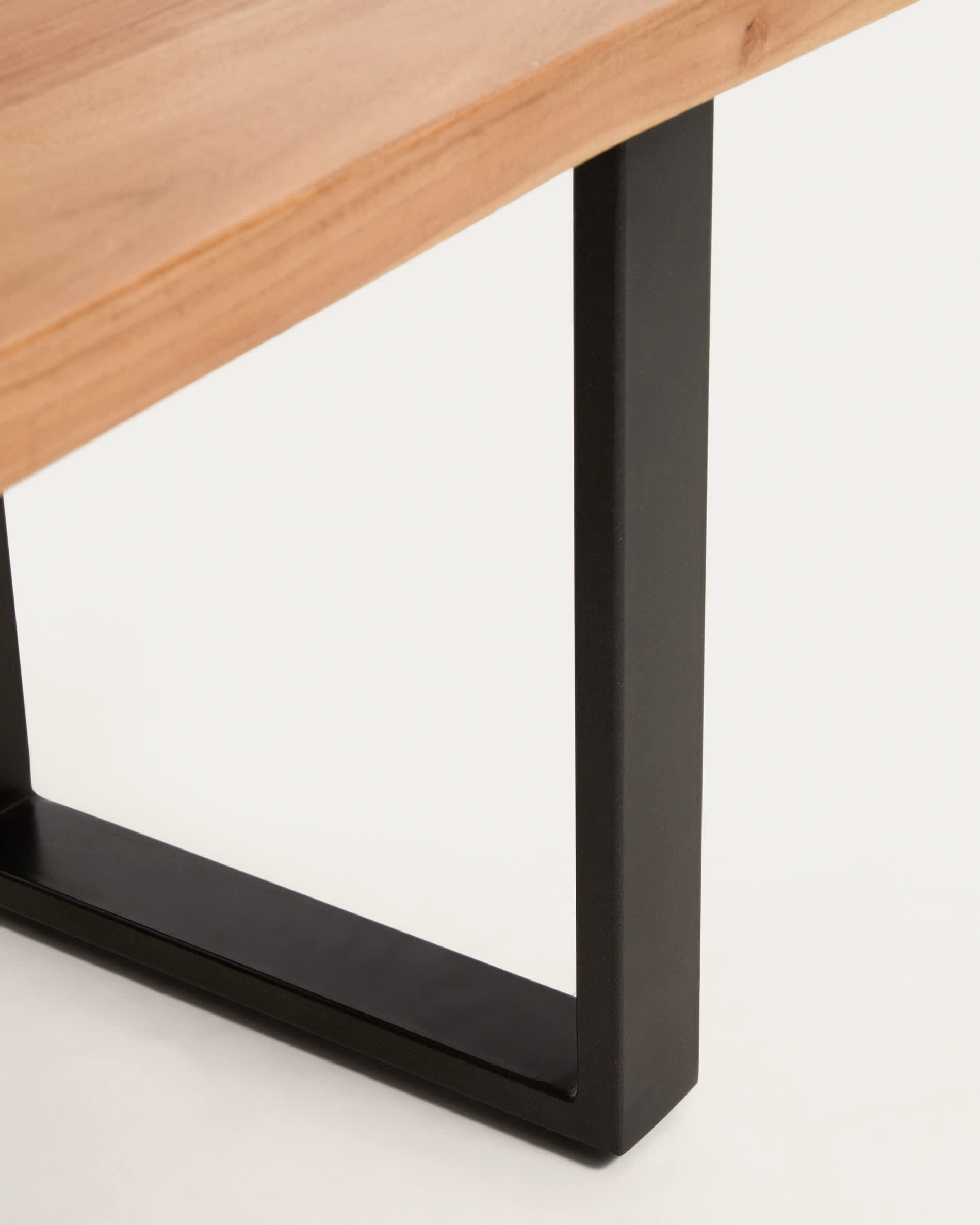 Uxue bench in solid acacia wood with black steel legs 140 x 45 cm