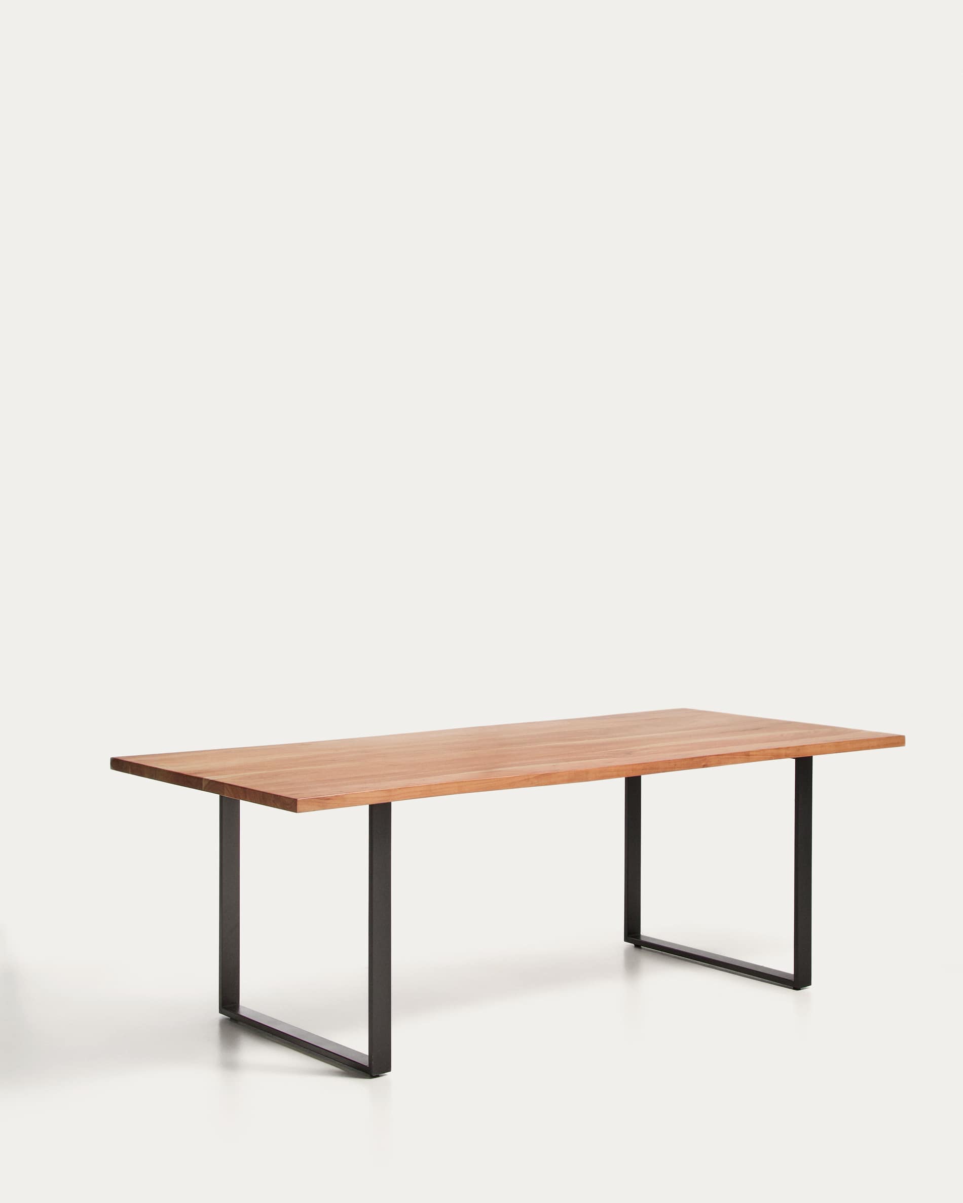 Uxue table in solid acacia wood with black steel legs 220 x 100 cm