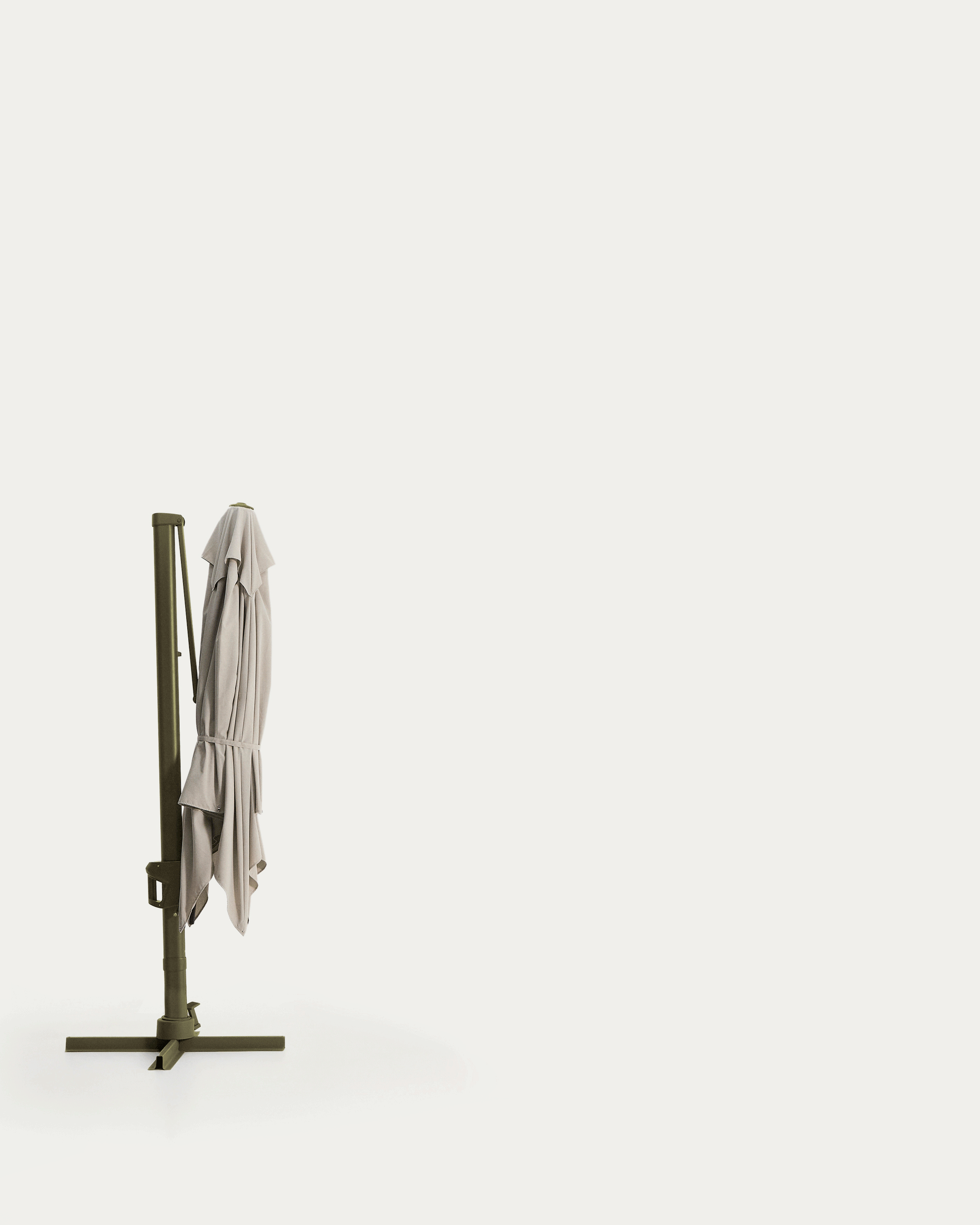 Noli beige cantilever parasol with green aluminium structure 300 x 300cm
