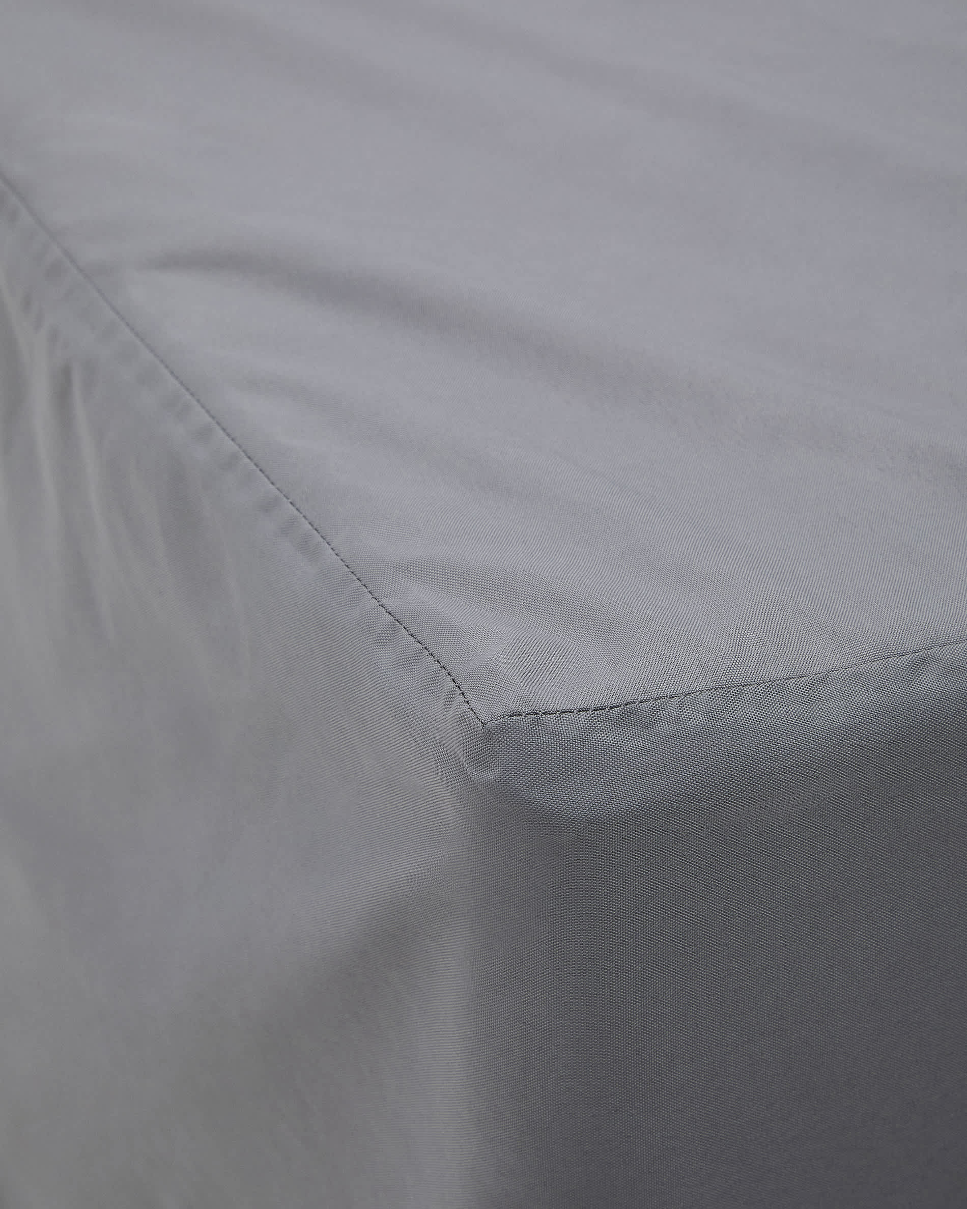 Iria cover for outdoor furniture max. 173 x 225cm