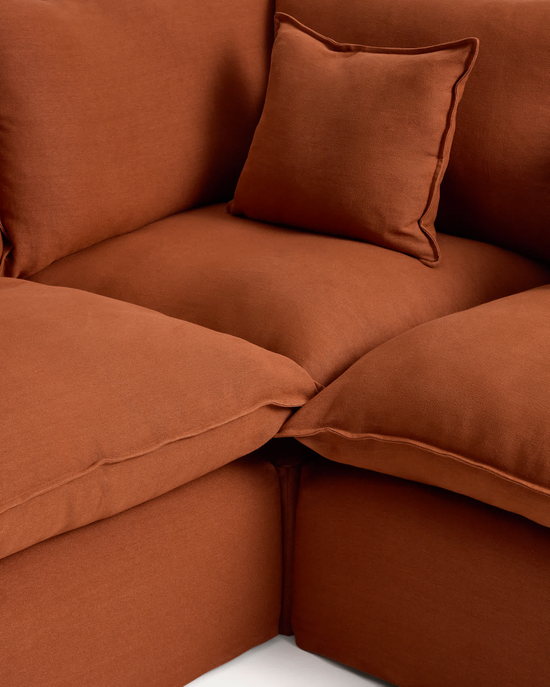Anarela 100% terracotta linen 4-seater modular corner sofa with removable cover 307 x 287cm FSC Mix Credit