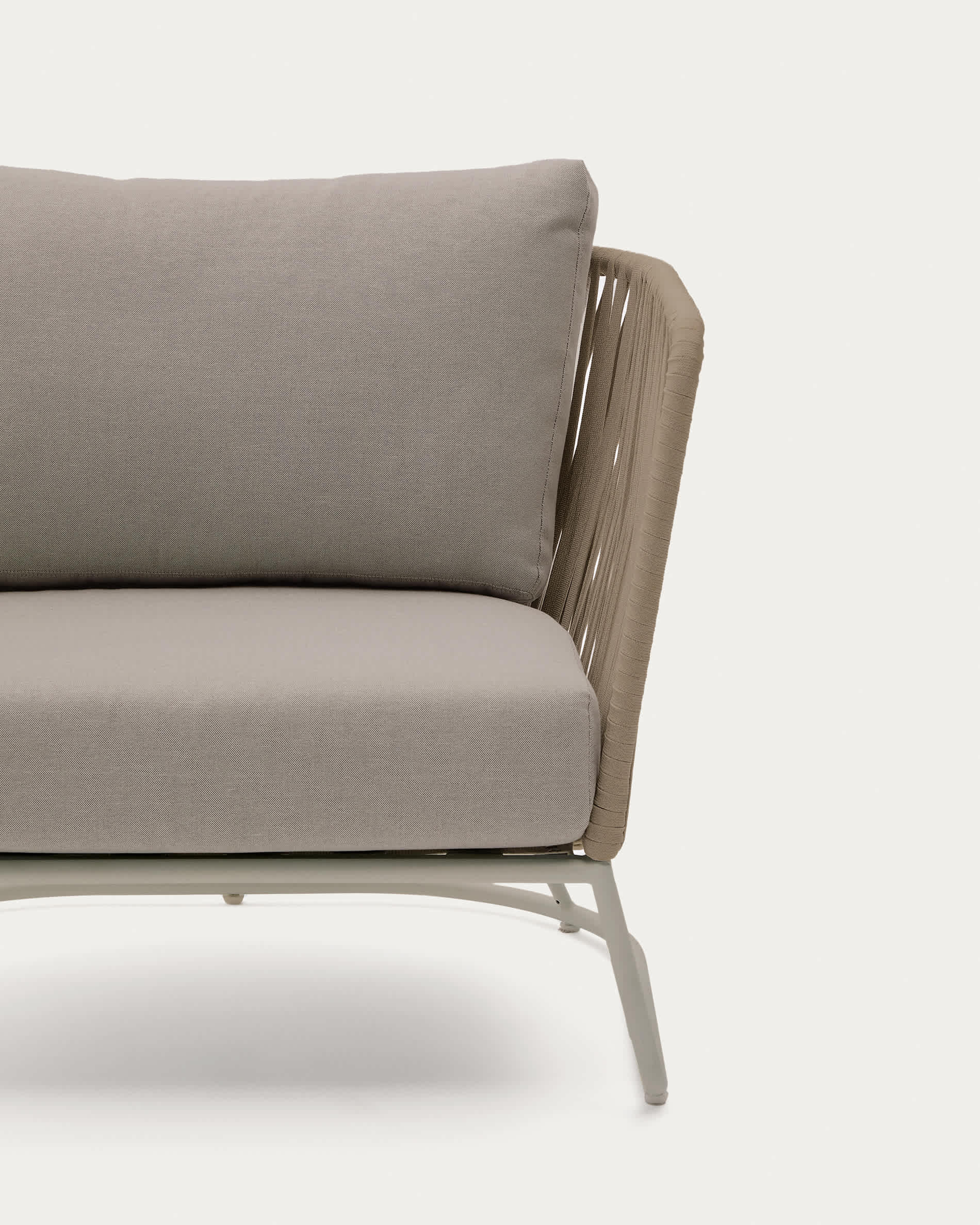 Saconca outdoor armchair in rope cord and beige galvanised steel