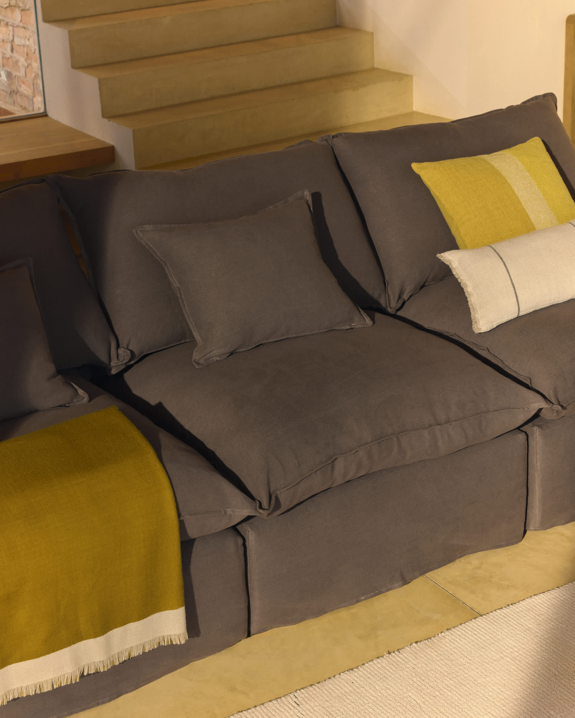 Anarela 100% taupe linen 3-seater modular sofa with removable cover 270cm FSC Mix Credit