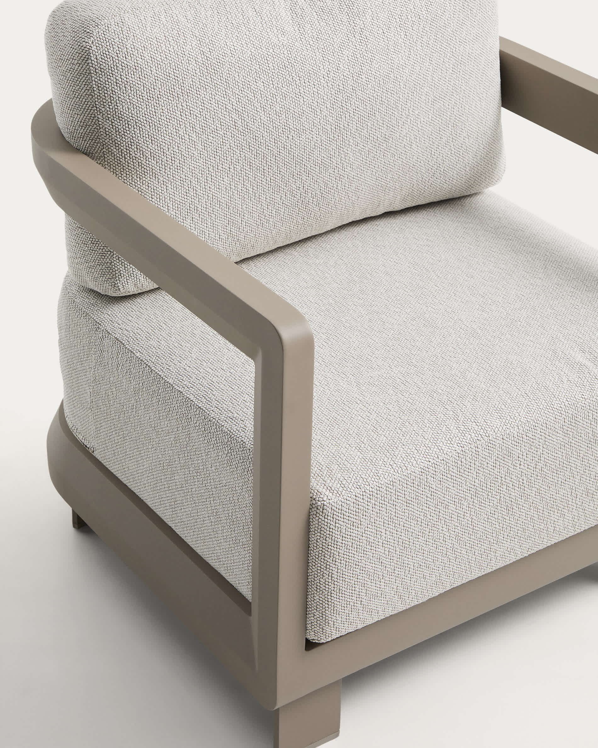 Nerano taupe aluminium outdoor armchair