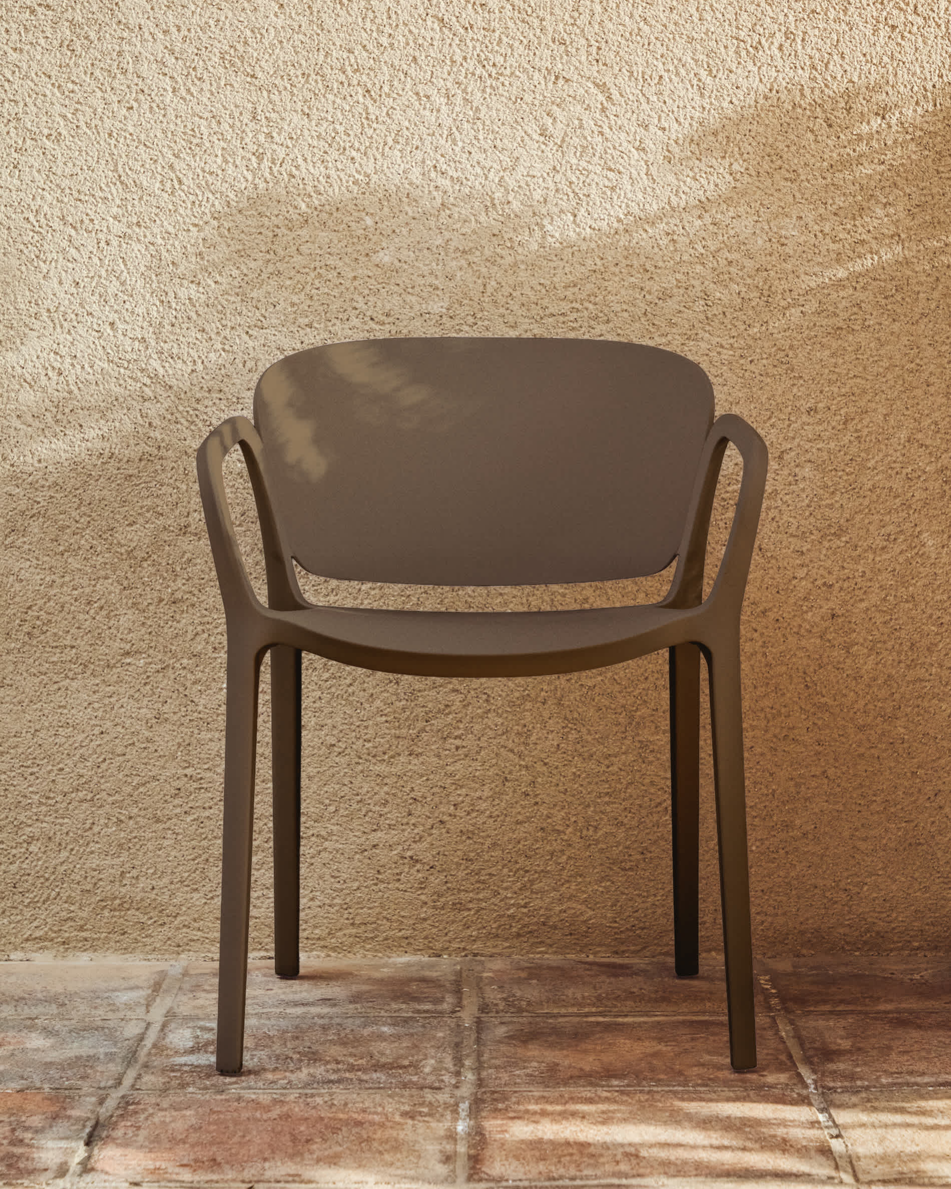 Ania stackable outdoor chair in dark brown