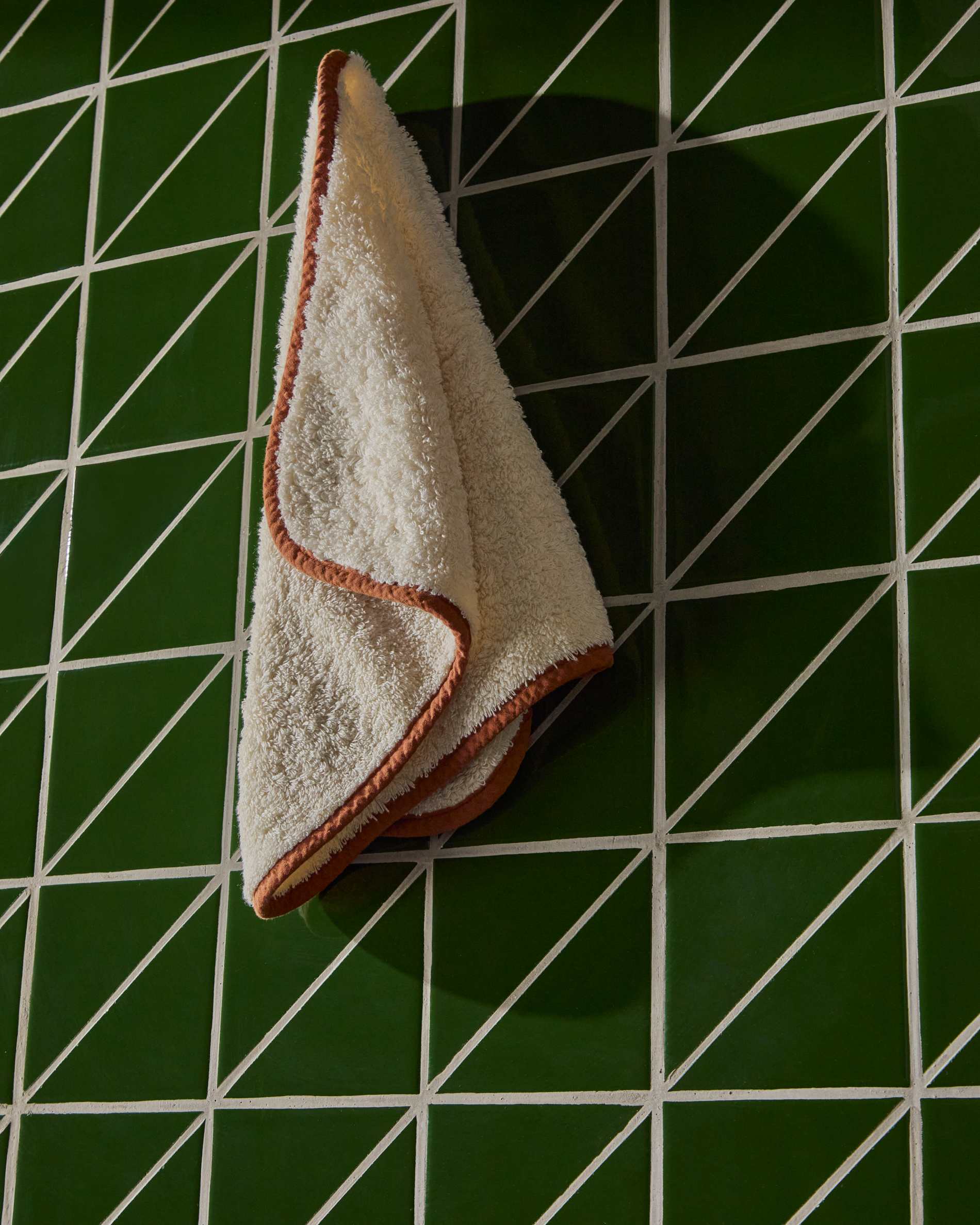 Sedora 100% cotton hand towel with orange contrast detail 30 x 50cm