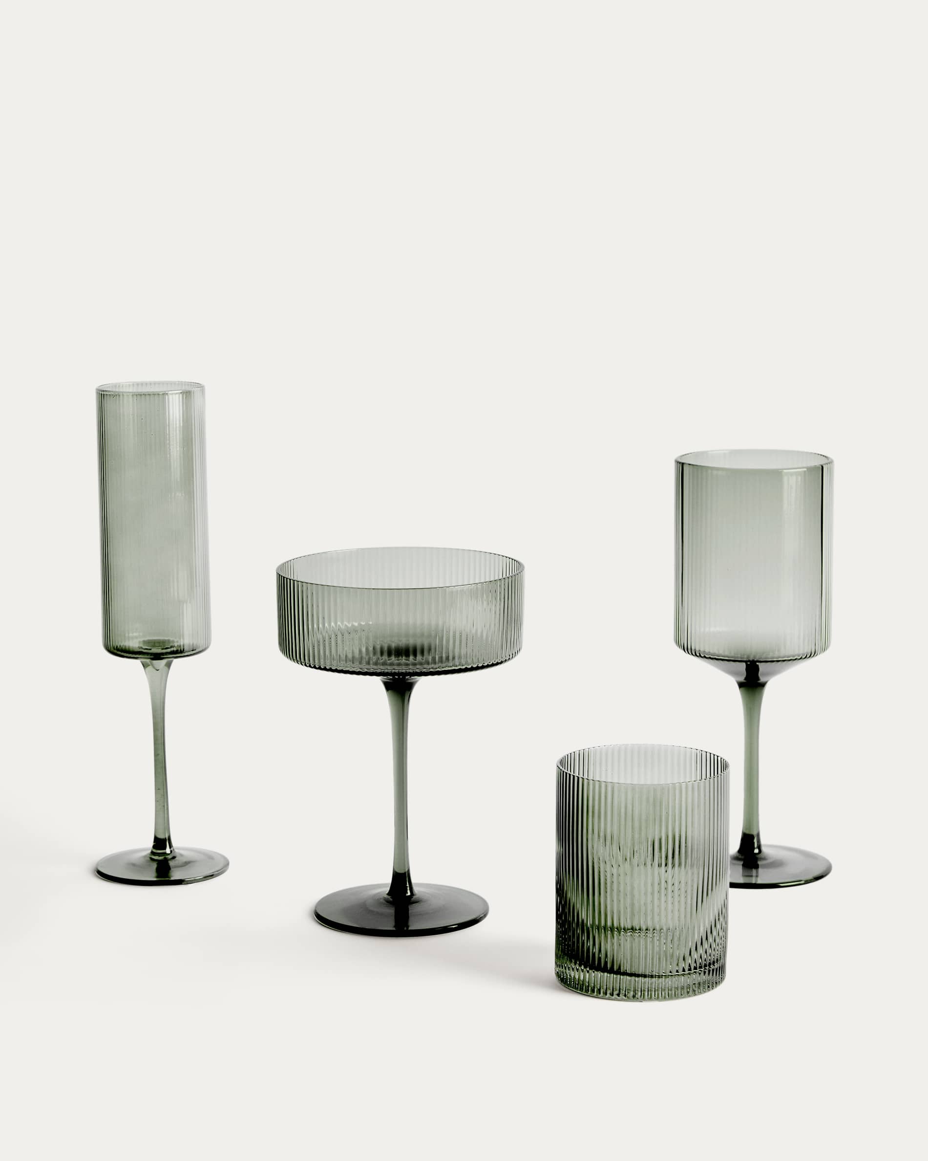 Eluria green wine glass, 39.5 cl