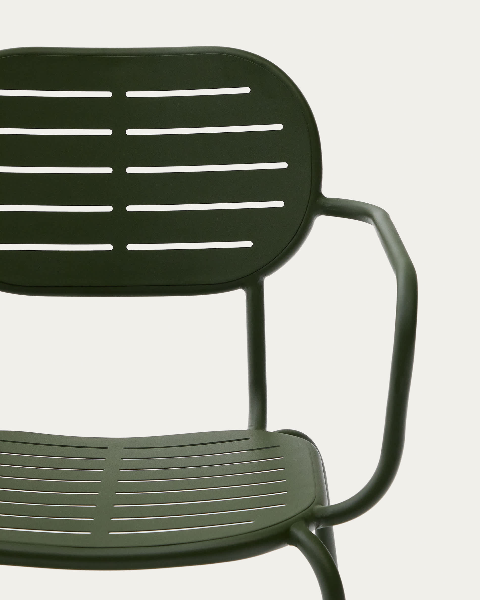 Brai set with table and 4 stackable chairs in green galvanised steel 180 x 90cm